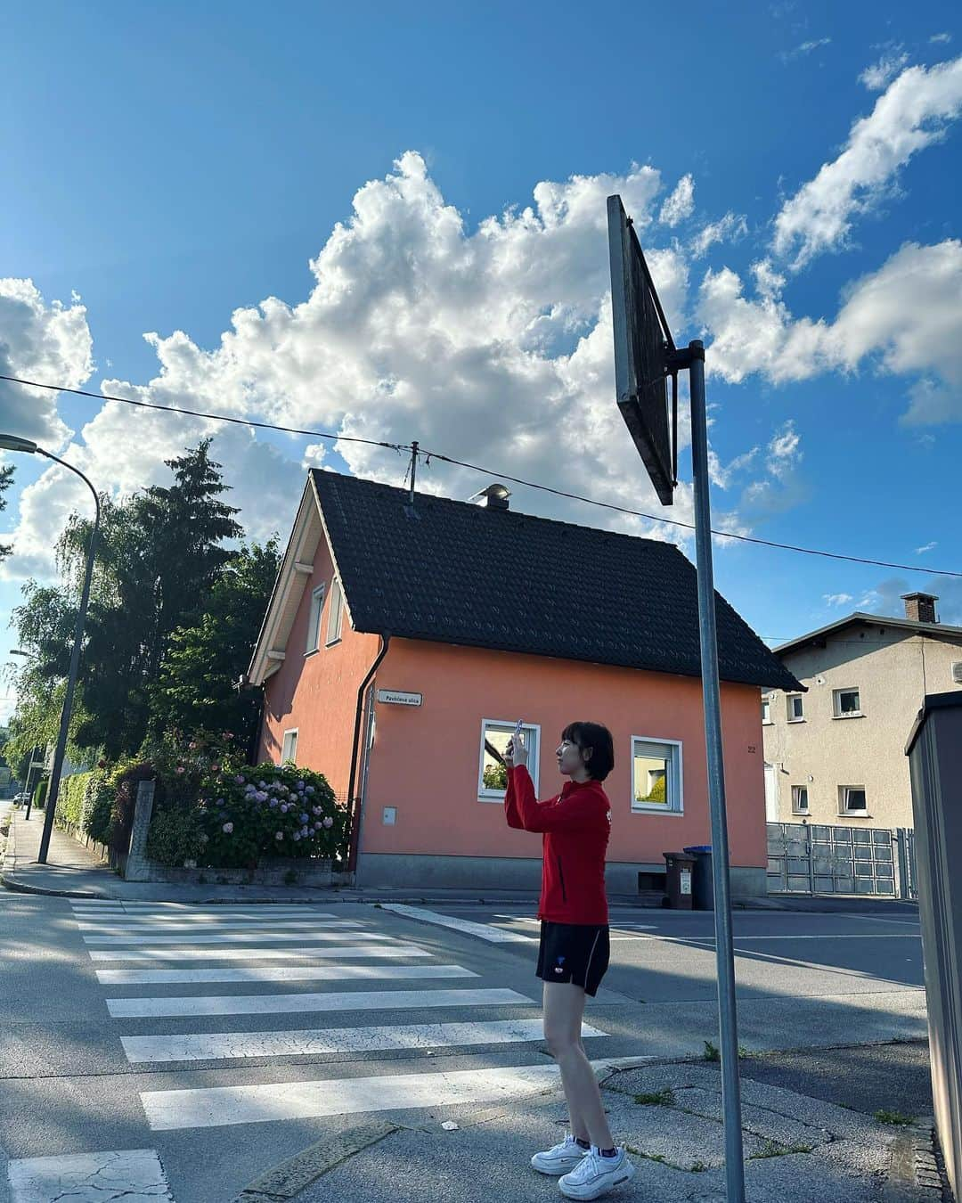 ソ・ヒョウオンのインスタグラム：「#slovenia Ljubljana 🇸🇮」