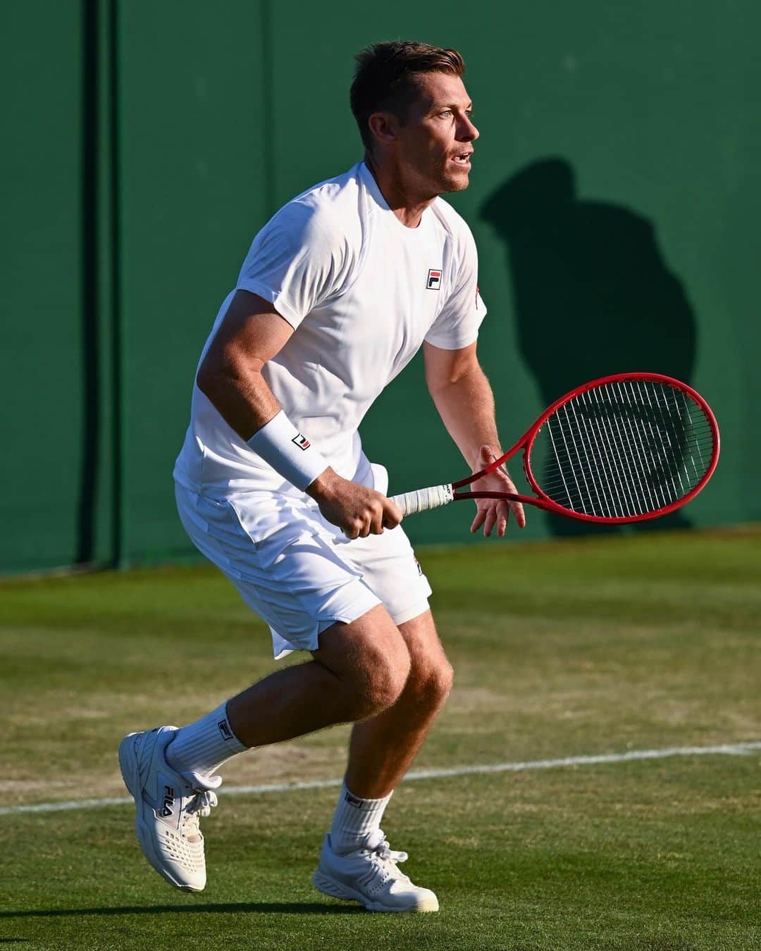 カロリナ・プリスコバのインスタグラム：「FILA face-off ⚔️  @nealskupski v. @r1nky_23 compete tomorrow in men’s doubles to move on in London.  #filatennis」