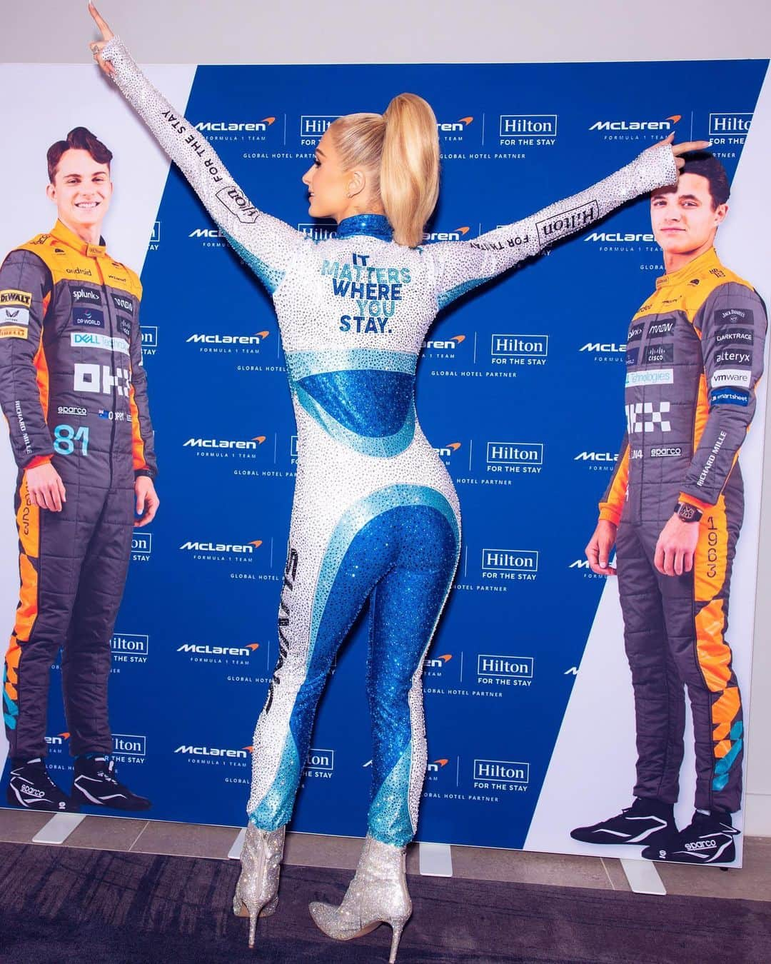 パリス・ヒルトンさんのインスタグラム写真 - (パリス・ヒルトンInstagram)「Ready, set, race! 🏎️ Enjoying every minute of the @F1 British Grand Prix at Silverstone while #Sliving in my @Hilton jumpsuit✨💗」7月9日 5時38分 - parishilton