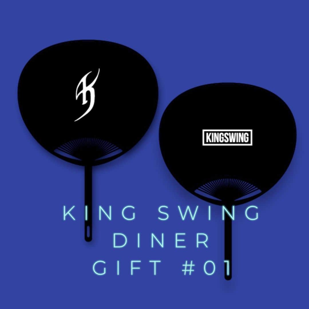 氷室京介のインスタグラム：「先日Twitter上で「KING SWING DINER」の記念品を事前に知りたいか否かをアンケートで募ったところ、7割の方が事前に知りたいとの結果でしたので、まず1つ目の記念品をご案内いたします。  KING SWING DINER GIFT #01 KH & KS Logo Uchiwa  夏の定番アイテム団扇の表裏に、KHとKSロゴをシンプルに入れました。  GIFT#02、#03 もお楽しみに!!  #氷室京介 #kingswing #kingswing2023 #kingswingdiner」
