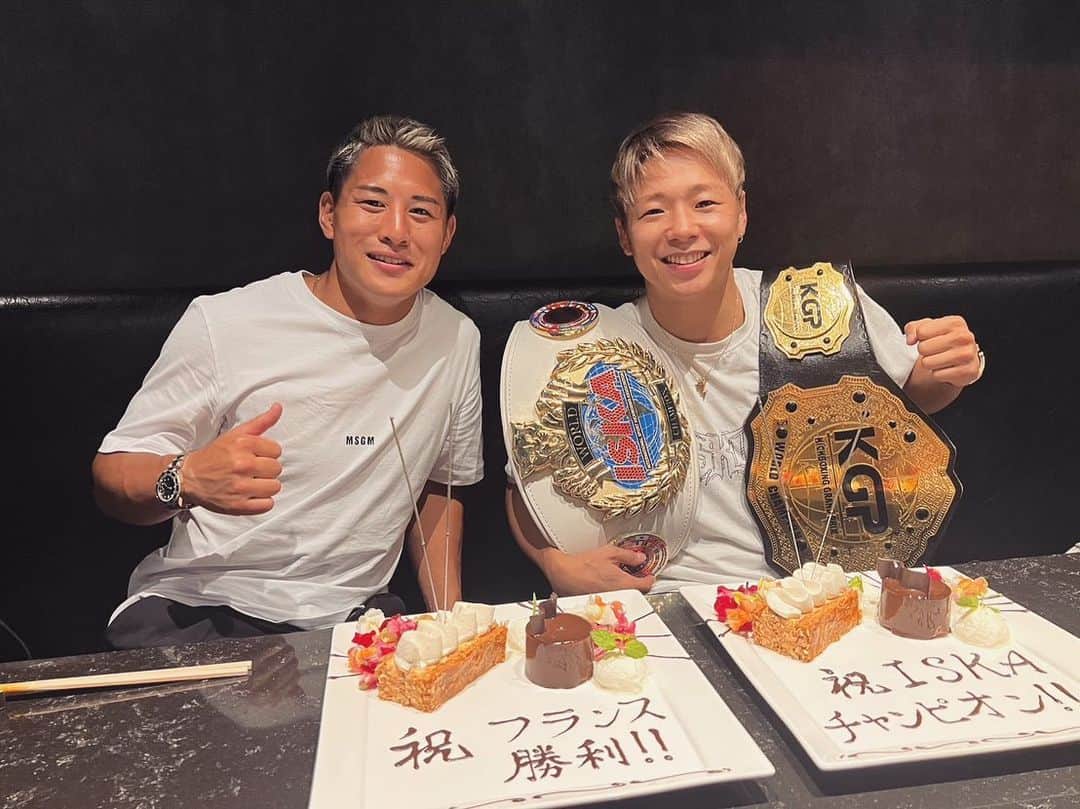 大雅のインスタグラム：「昨日は武尊選手とダブル祝勝会をして貰いました！ @k1takeru  前回近くで見させて貰って、もたもたしてたら一生追いつけねーな。と思い今年はガンガン試合する事にしました。 俺も乗っていける様頑張ります。  PLANEX福嶋社長ありがとうございました！ @fukushima.x.x.x.y」