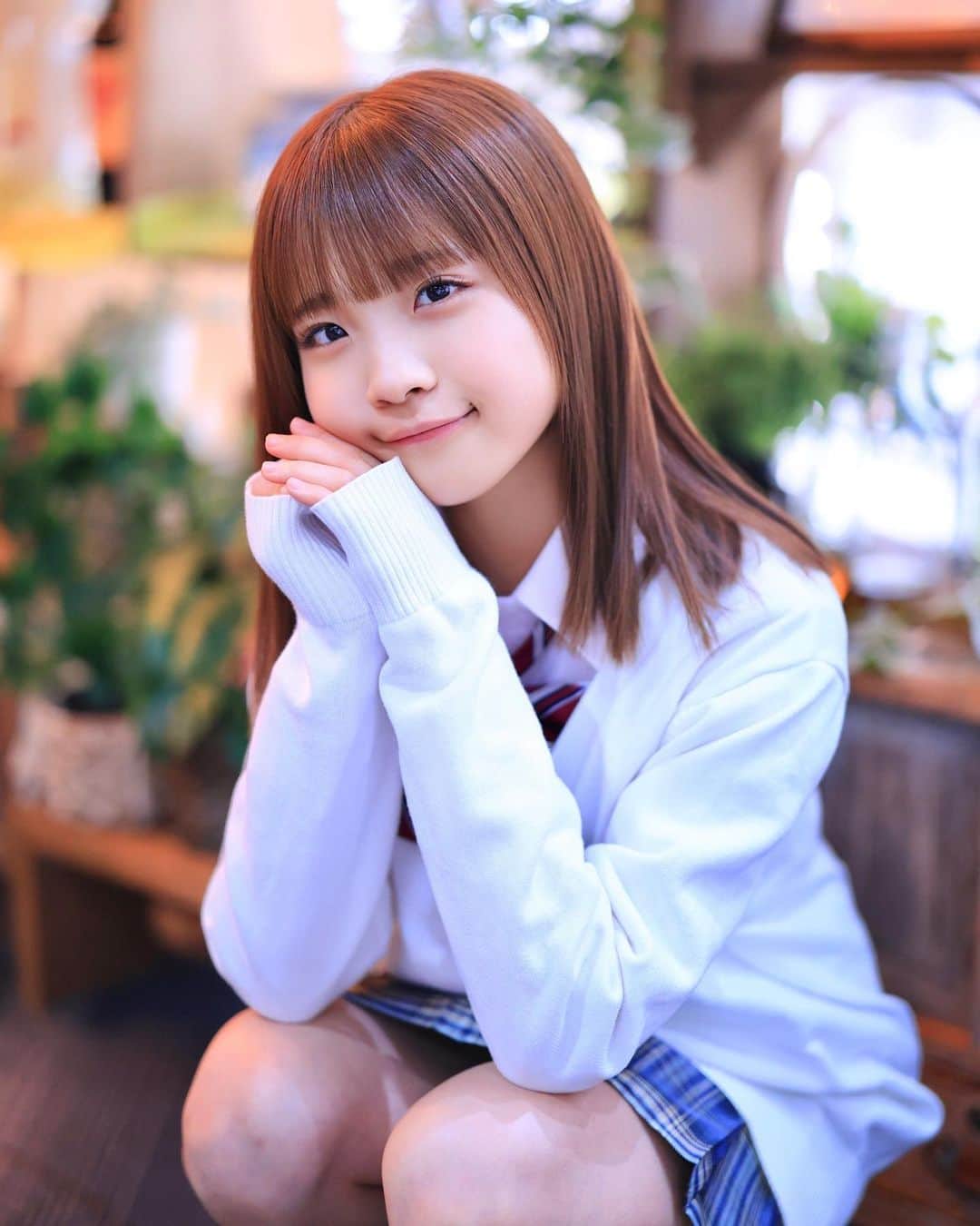 舘林佳史のインスタグラム：「✨シェア拡散希望✨  人気JKアイドルの世古乙羽ちゃん❣️ 現在高ーミスコンに参加中👸 @sekootoha   今セミファイナル審査があるそうです☺️❣️  ファイナリストになれば、8月TGC出場‼️ 皆さんTwitterのRT ご協力下さい✨  https://twitter.com/otoha_seko/status/1677242213338869763?s=46&t=1BahgKCOHYxm8zK6rGVV7g  こちらも1時間に一度投票できるそうなのでぜひ世古乙羽にTwitter投票お願いします🙏✨  https://contest.mdpr.jp/2023missfresh  #ミスコン #高一ミスコン  #高校生 #アイドル #世古音羽 #拡散希望」
