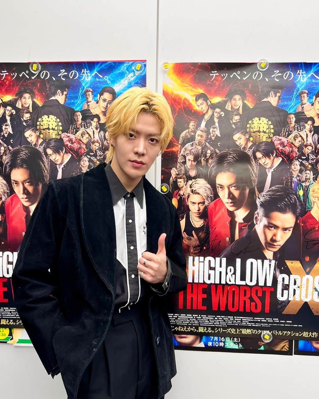 のインスタグラム：「High & Low The Worst X 오늘부터 Netflix 로 볼수있으니 많이 봐줘용~~^^」