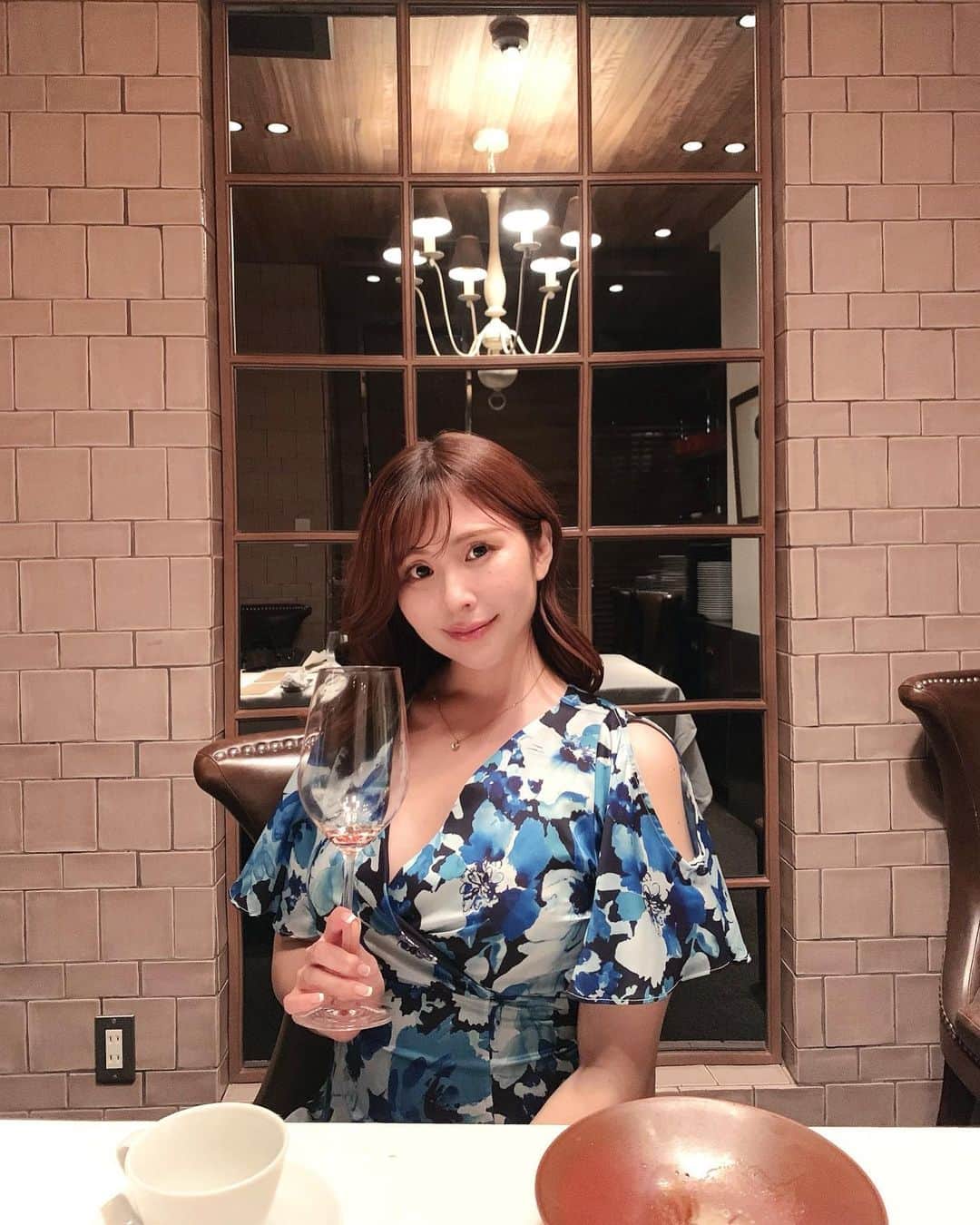 滝瀬世莉のグルメインスタ