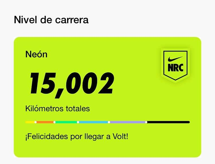 Chad Santosさんのインスタグラム写真 - (Chad SantosInstagram)「Gracias Dios 🫶🏽 Cinco años me tardé, pero ya soy nivel Volt, 15 mil kilómetros (llevo más, tonta app que crasheaba).  Es como si te convirtieras en maestro Pokémon del running jaja 🙂」7月9日 11時13分 - elchadsantos