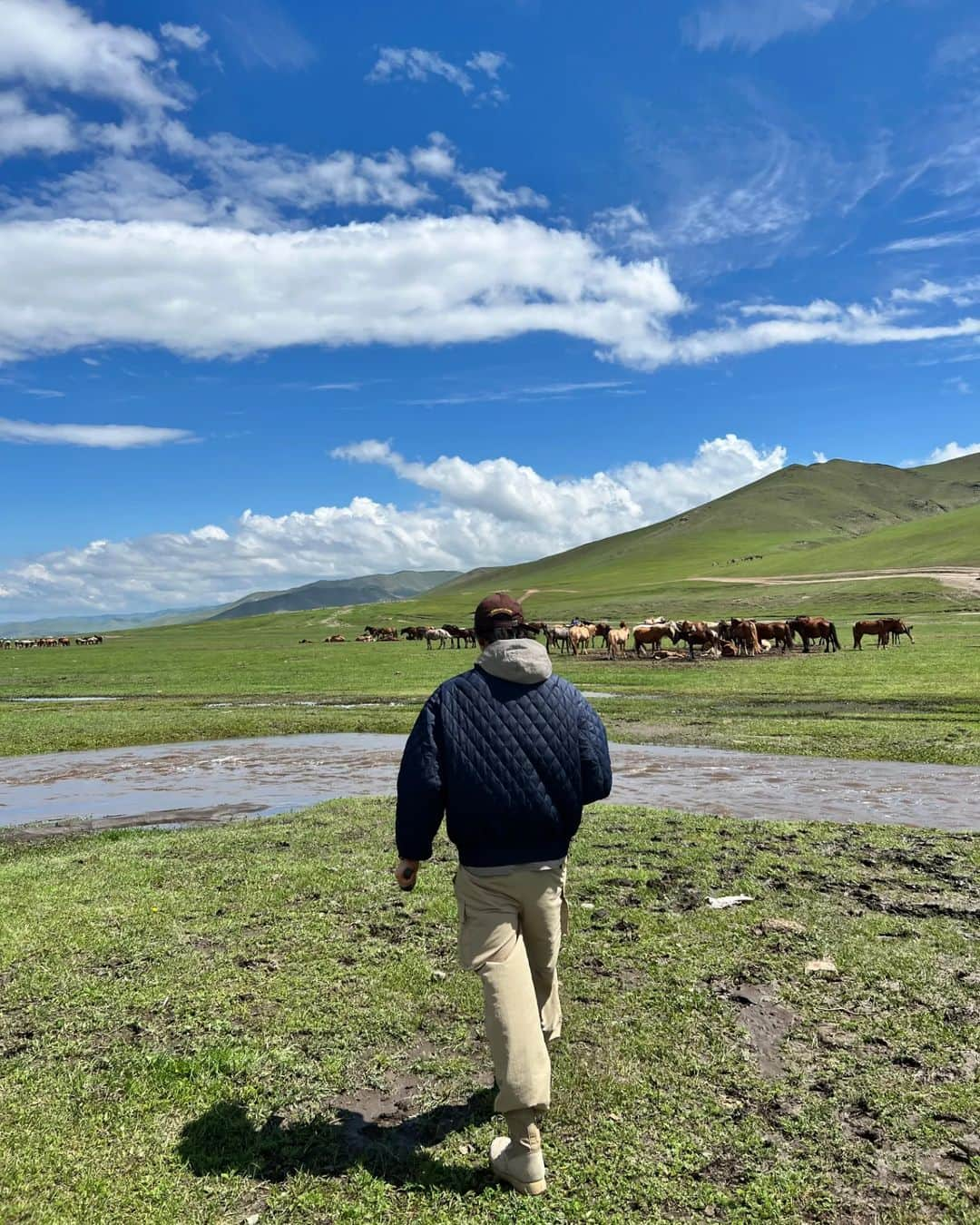 ソン・ジェヒのインスタグラム：「wide wide wide and wide   beautiful mongolia  @gcs_korea」