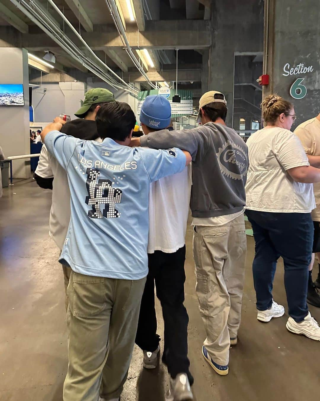 Mark さんのインスタグラム写真 - (Mark Instagram)「First timer at a Dodgers game!」7月9日 11時59分 - marktuan