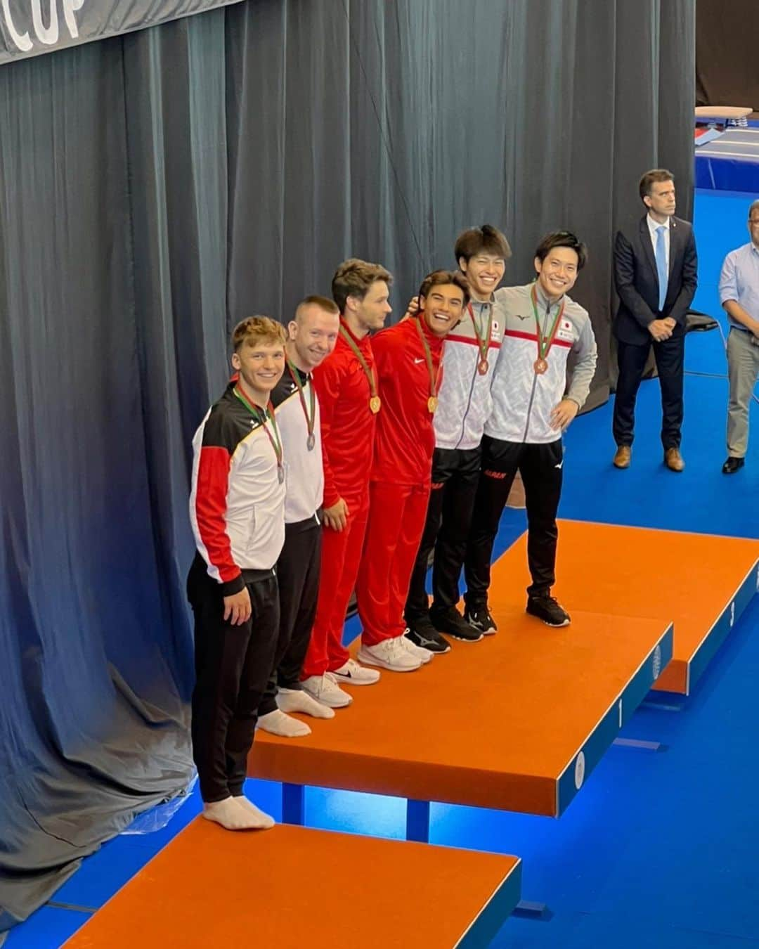 堺亮介さんのインスタグラム写真 - (堺亮介Instagram)「W杯コインブラ大会  シンクロ3位🥉 100点ではなかったけれど、次に繋がる内容でした！  大透ありがとう👍  #trampoline #トランポリン #worldcup #ワールドカップ #ポルトガル #portugal #コインブラ #coimbra #gymnastics #teamjapan #日本代表」7月9日 12時00分 - ryosuke.sakai.52493