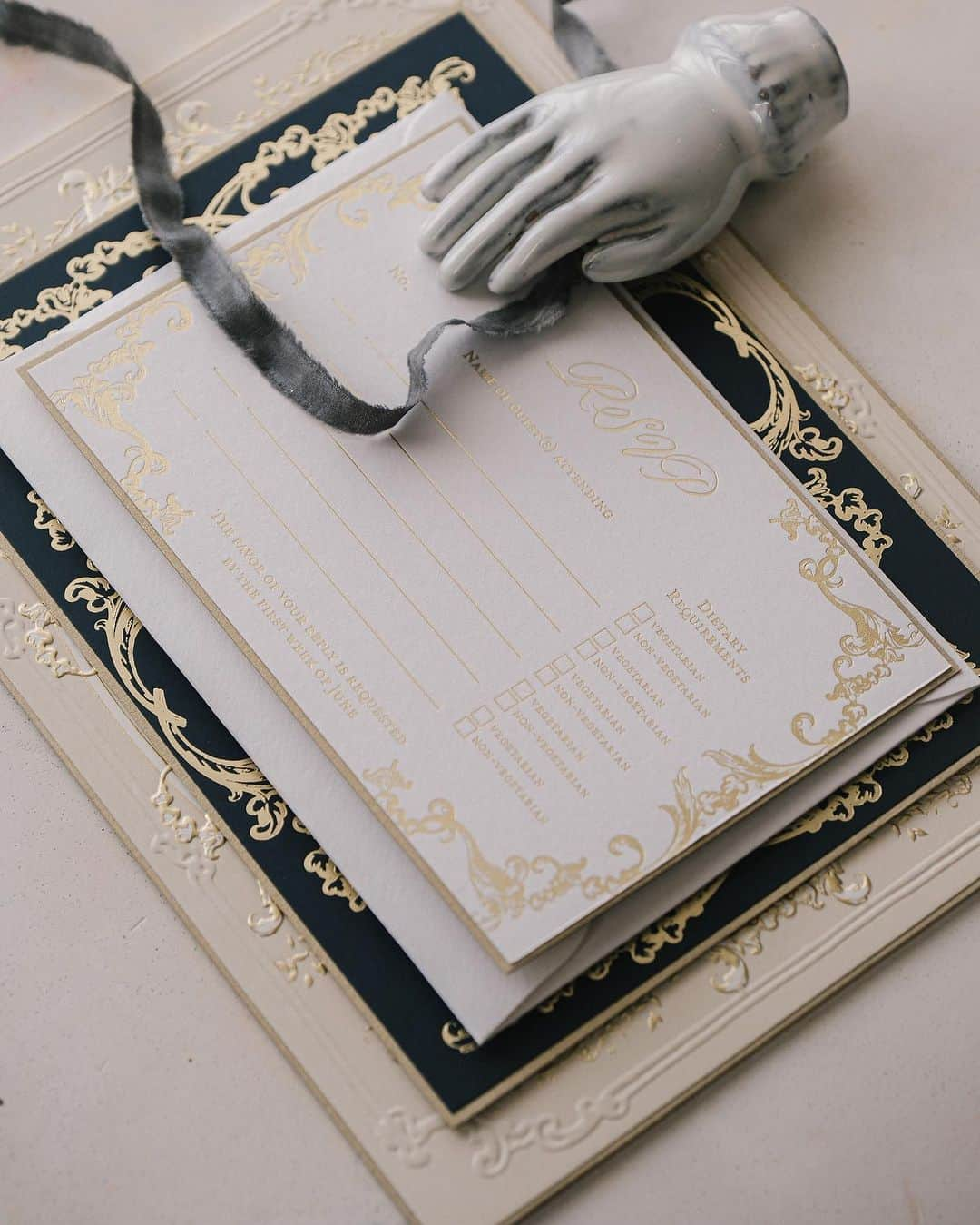 Veronica Halimさんのインスタグラム写真 - (Veronica HalimInstagram)「A love story written in the stars: An invitation suite designed and crafted exclusively for Seirah and Brian for their special day. It's going to be three days celebration filled with joy, love, and endless memories. —  #stars #lovewritteninthestars #truffypi  #カリグラフィースタイリング  #weddinginvitation #weddingstationery  #embossed  #paperlovers #ウェディング #ウェディングアイテム #カリグラファ #veronicahalim #スタイリング #prettypapers #weddingsuite #washingtondc #washingtonnationalcathedral」7月9日 13時37分 - truffypi