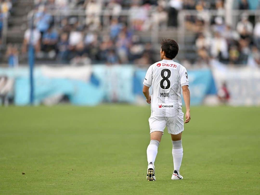 森勇人さんのインスタグラム写真 - (森勇人Instagram)「vs YSCC横浜　2対1 アウェー初勝利🎉 最高のゲームでした。内容はもっと良くしていくし、俺のパフォーマンスももっと上げる。 何より次のゲームが大事。 ホームで連勝しましょう⚽️  いつも熱い応援本当にありがとうございます🔥🔥🔥  #影山さんいつも素敵な写真ありがとうございます #スパイクサポート #河添」7月9日 13時43分 - yuto.m___27