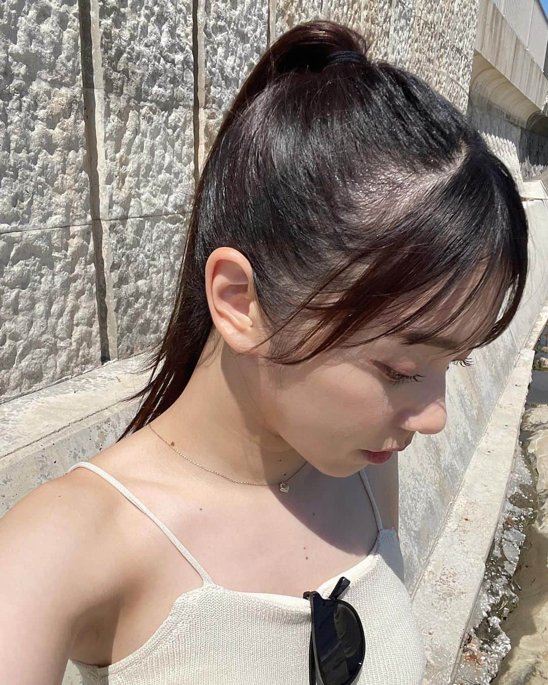 日向未来さんのインスタグラム写真 - (日向未来Instagram)「ちょっと暑すぎた💦‬🥵☀️  . #江ノ島 #七里ヶ浜 #fyp #02  #夏コーデ #夏服 #夏ネイル #キャミソール #デニムコーデ」7月9日 14時24分 - mirai_hinata.official