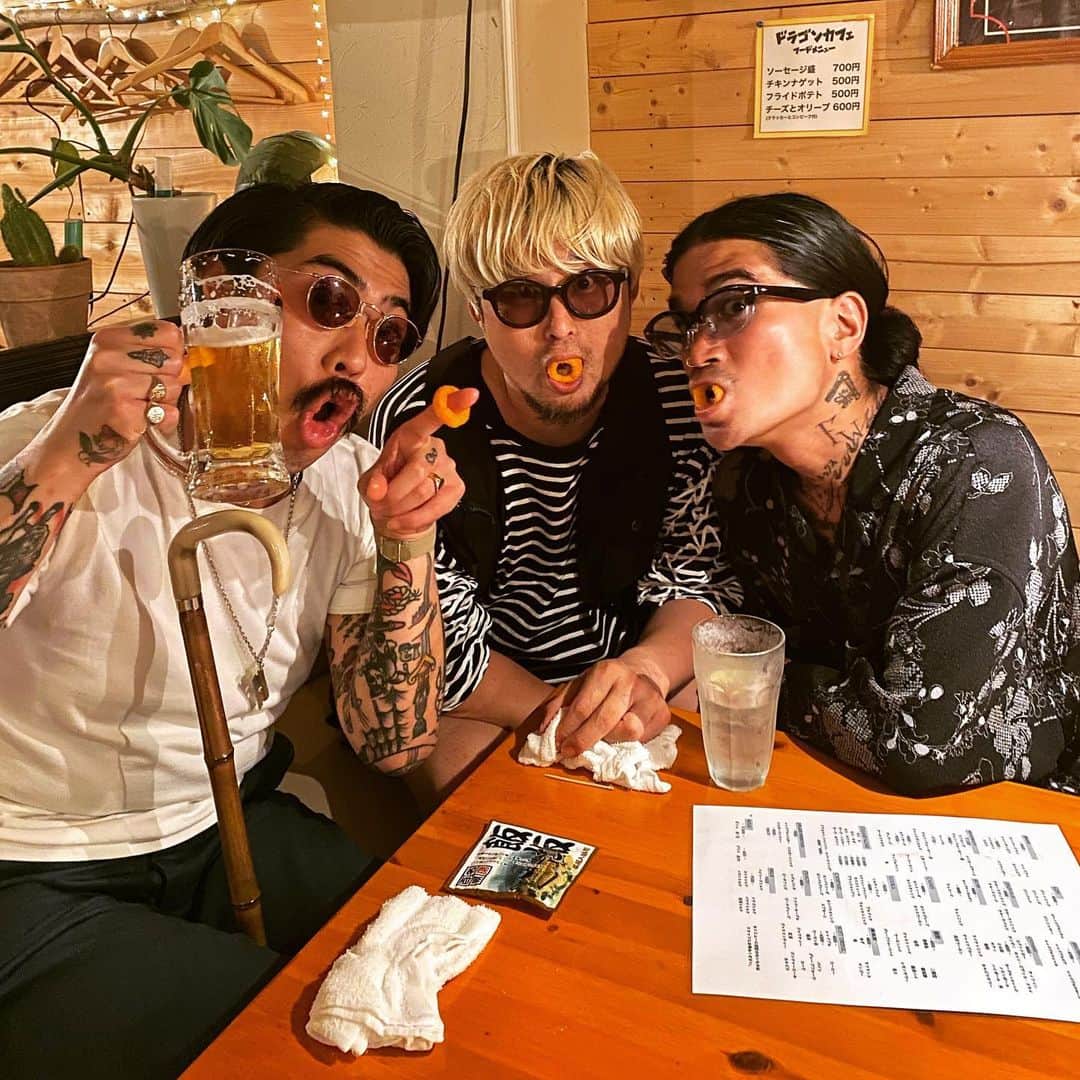 のインスタグラム：「【盛岡】 ここ盛岡っすよねw！？  ナイスタイミング！ @mario_kart_barber  @mrpotatohead59  @mr.brothers_cutclub」