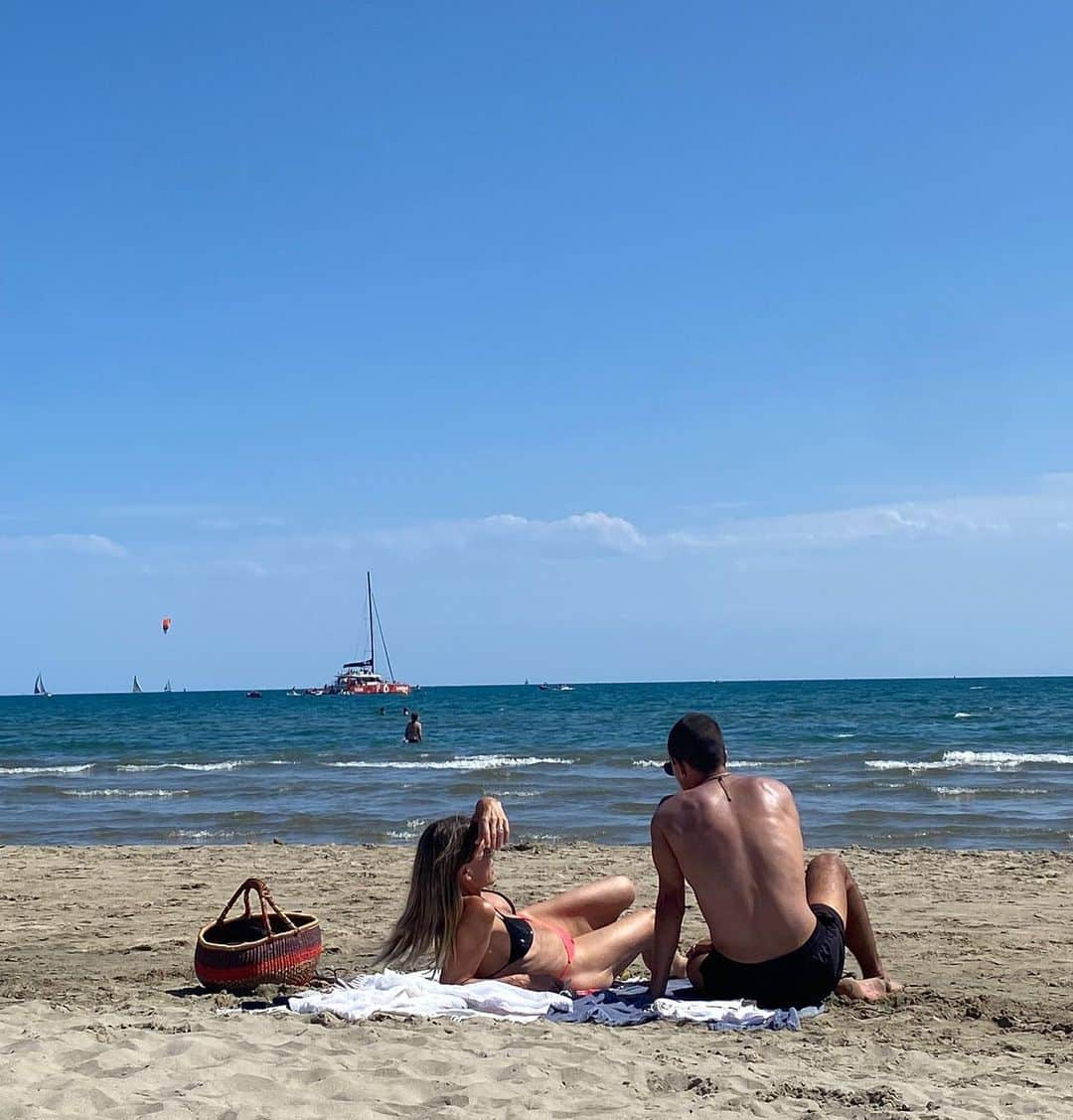 イネス・リグロンさんのインスタグラム写真 - (イネス・リグロンInstagram)「Alone with my son Noa at @lagrandemotte beach  Listening about his life, his dreams, his goals, his vision for his life…   To all my friends with sons only, we are truly blessed🙏🏼  Total BLISS   #mom&son #purelove❤️」7月10日 1時14分 - inesligron