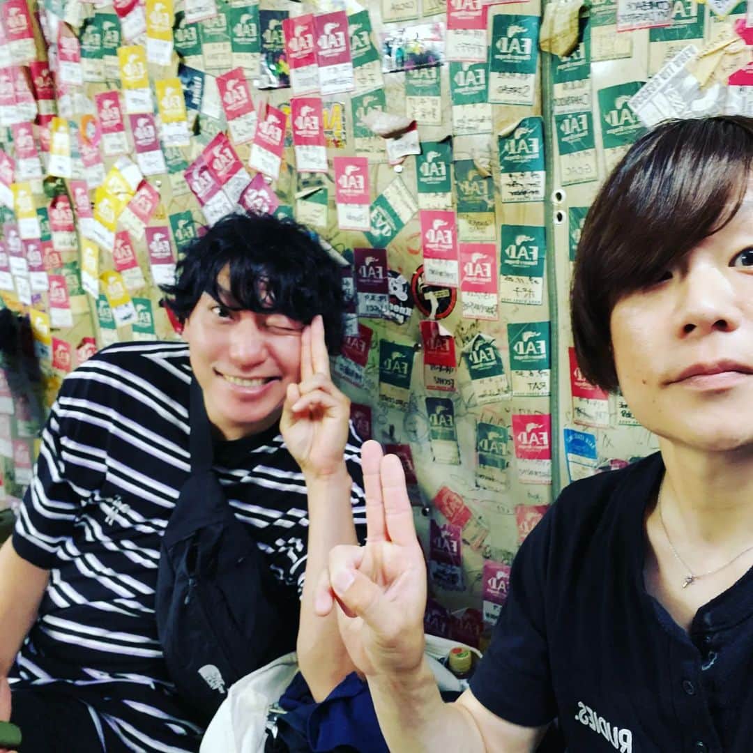 BUZZ THE BEARSさんのインスタグラム写真 - (BUZZ THE BEARSInstagram)「⁡横浜F.A.D ⁡“operation”vol.65  BUZZ THE BEARS ank Mrs.WiENER⁡ ⁡⁡ ⁡大切な仲間に沢山会えて嬉しかった一日。⁡ ⁡無事新しい命が産まれてくることを願った一日。⁡ ⁡バンドやってて良かったなと思う一日。」7月9日 16時54分 - buzzthebears