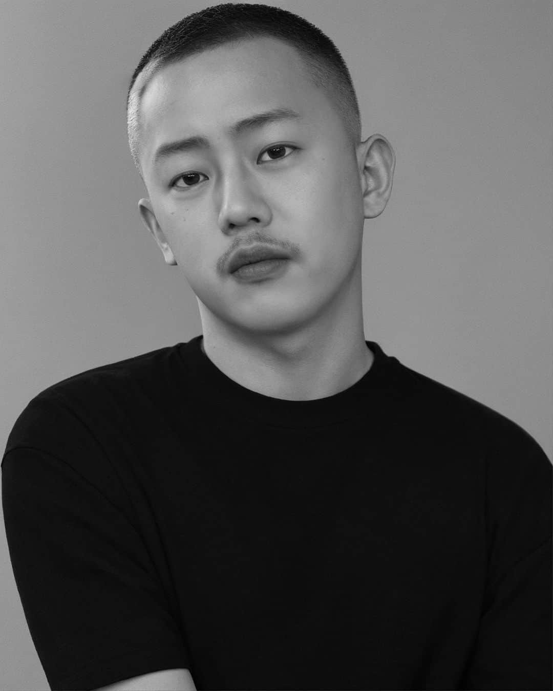 酒井尚のインスタグラム：「本当のぼく。  オフのぼく。  今までみんなに隠してたぼく。」