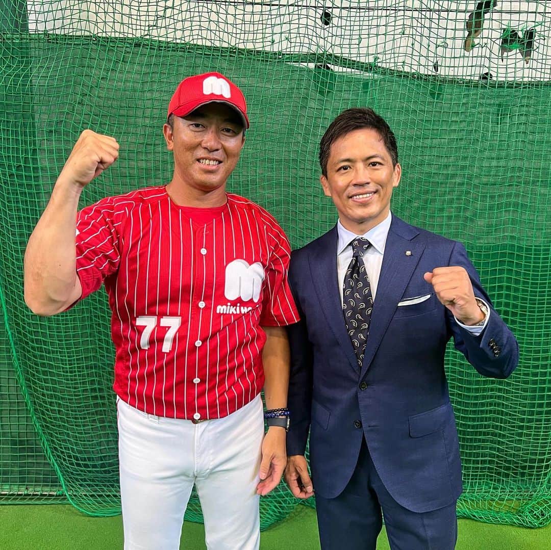野村忠宏さんのインスタグラム写真 - (野村忠宏Instagram)「. ミキハウス硬式野球部が、7月14日開幕の「第94回都市対抗野球大会」に出場するので視察と激励をしてきました。  ⚾️チームスローガン『底力』〜always challenging〜  1回戦の相手は日本通運さんで、7月17日（月・祝）18時プレイボール予定@東京ドームです。  当日17時からミキハウス応援席での観戦チケットを東京ドーム内22番ゲート前広場のミキハウス受付テントで配布しますので、お時間が許す方は是非一緒に応援して下さい📣  僕はミキハウススポーツクラブのゼネラルマネジャーを務めている関係で、7月17日の試合では「ダイヤモンド◇サポーター」としてユニホーム着用でベンチ入りし、選手達にエールを送ります🔥  万全の準備をし、最高の試合をみせて下さい👍  #ミキハウス #軟式野球部 #都市対抗野球 #3年連続出場 #陣田監督 #野村忠宏 #ミキハウススポーツクラブGM」7月9日 17時05分 - nomura60kg