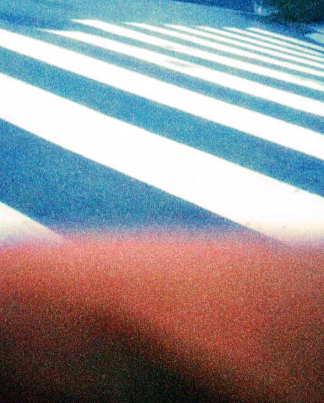 静華ジャズミンさんのインスタグラム写真 - (静華ジャズミンInstagram)「tokyo   shot via zoom with @anacschas  cali-> tokyo  tokyo -> cali   @anacschas とのズーム撮影  カリフォルニアに住んでいるアナが見る東京の街と、 実際に住んでいる私からの目線の東京 を 合体⭐︎ ズーム撮影」7月9日 17時08分 - shizukajasmin