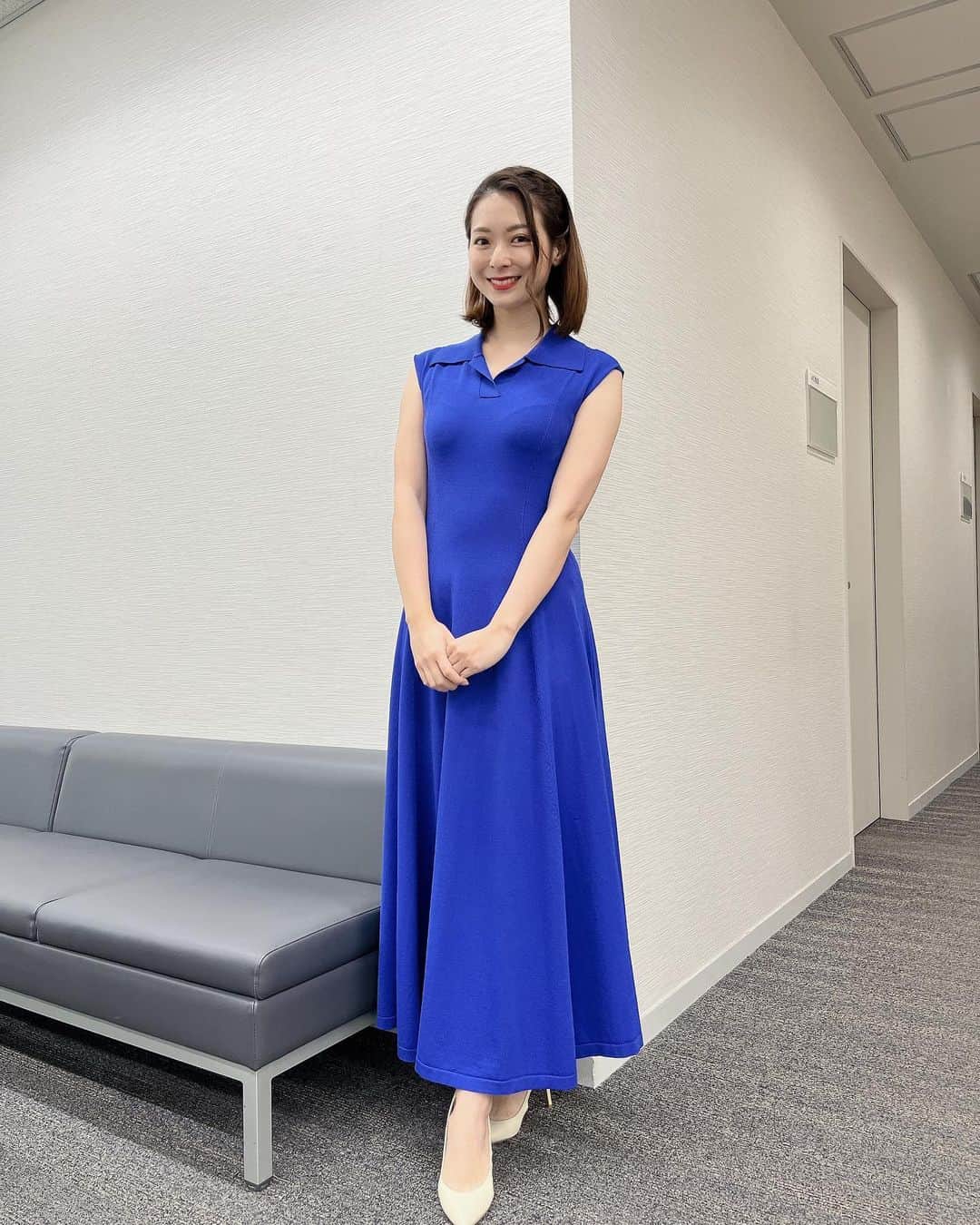 住田紗里のインスタグラム：「木曜日のグッド！モーニングの衣装です☀️ 深い青のワンピースでした  ワンピース JENNE（@jenne_official）  #グッドモーニング#衣装#jenne#ワンピース#テレビ朝日#テレ朝#テレビ朝日アナウンサー#アナウンサー#住田紗里」