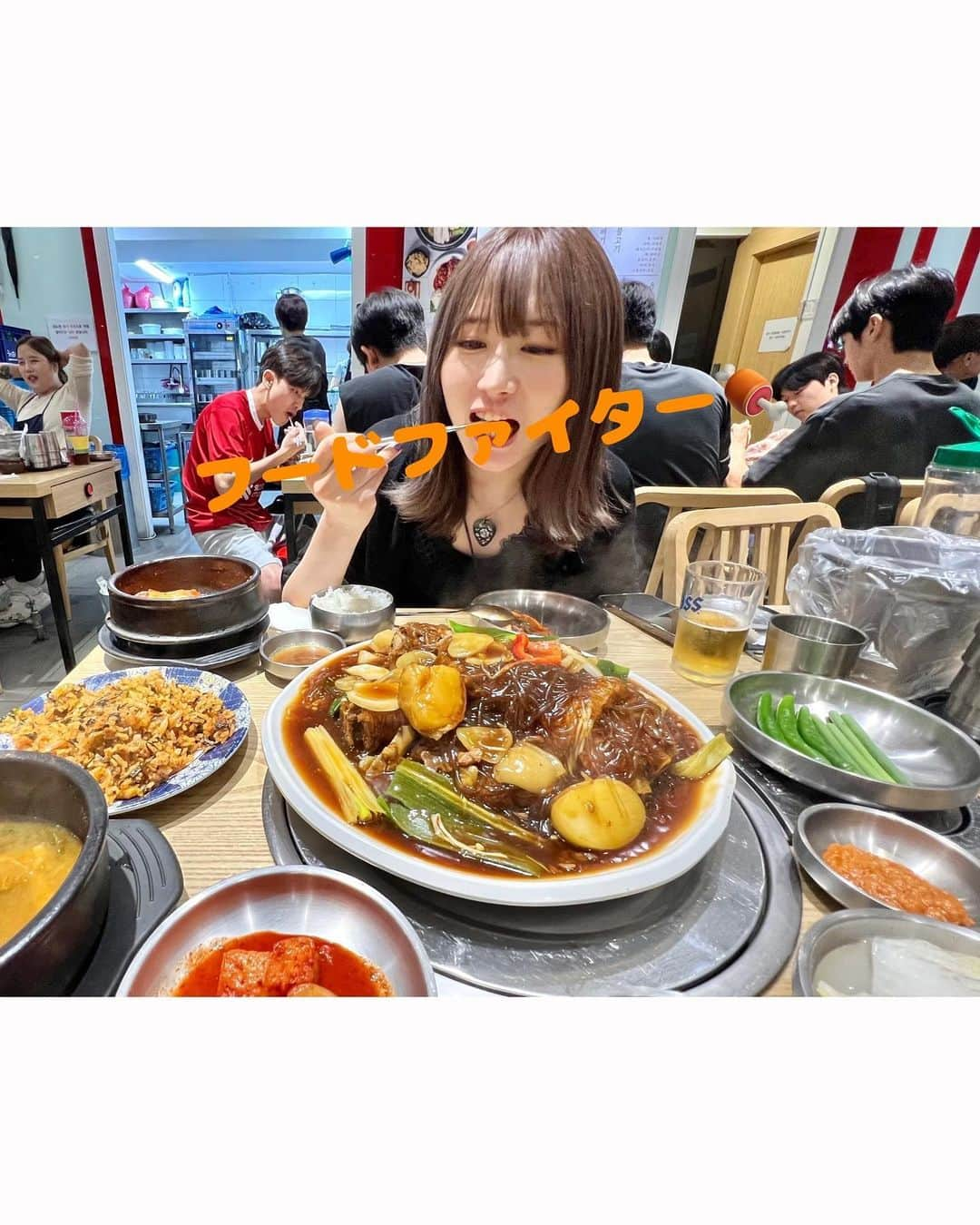 TONEAYUさんのインスタグラム写真 - (TONEAYUInstagram)「韓国ごはん ~🇰🇷🥄🥢 ⁡ ジョングクが行った焼肉から、いつもの明洞餃子まで🫶 ⁡ フードファイターって写真は、まじでフードファイトだったwwww量wwww ⁡ ユッケビビンバは、次の渡韓でも食べたい😆 ⁡ 行きたいところ今更出てきて、早く渡韓したい← ⁡ 流行りのチュロス屋も行きたい😇 ⁡ ⁡ #韓国 #Seoul #渡韓 #BTS #SUGA #AgustD #ユンギ女の渡韓記録 #SUGA_AgustD_TOUR_in_Seoul」7月9日 17時36分 - toneayu