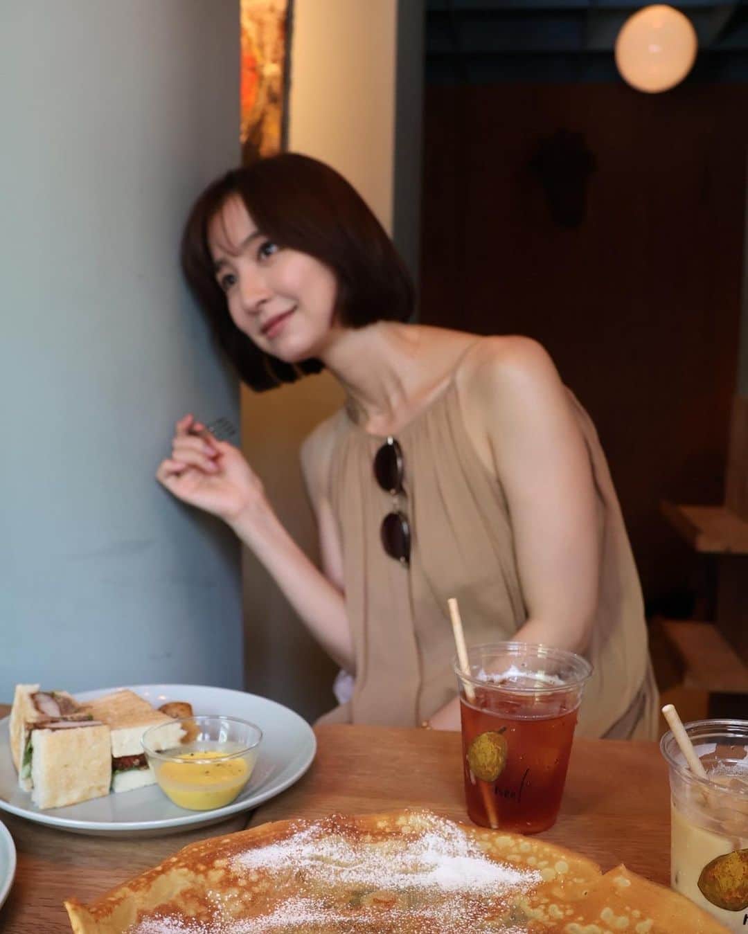 篠田麻里子さんのインスタグラム写真 - (篠田麻里子Instagram)「@naocaaa619   本気のカメラをいつも持ってて本当尊敬する。笑  たくさん撮ってくれました笑  #地元友達#まったりフォト」7月9日 17時46分 - shinodamariko3