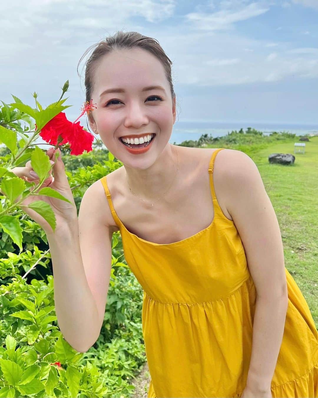 のインスタグラム：「1泊2日の弾丸奄美大島✈️ 体感1週間くらいいたんじゃないかって思うくらい、 幸せが濃かった旅行でした🥰  行ったお店やスポットはハイライトに入れてます✏️」