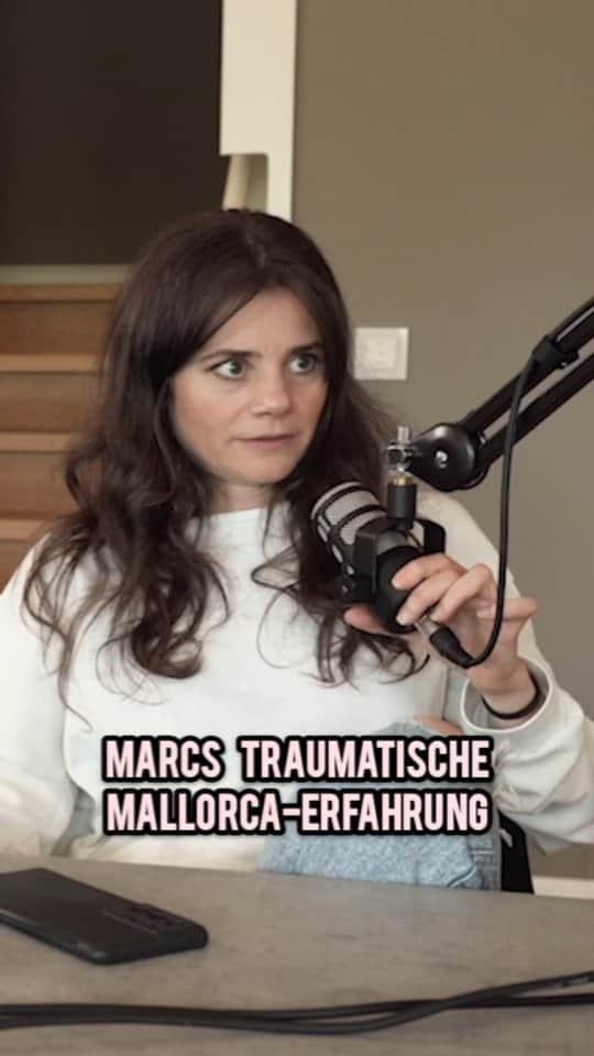 Joyce Ilgのインスタグラム：「😂😂😂 Wer war schon am Ballermann von euch? 😂😂😂」