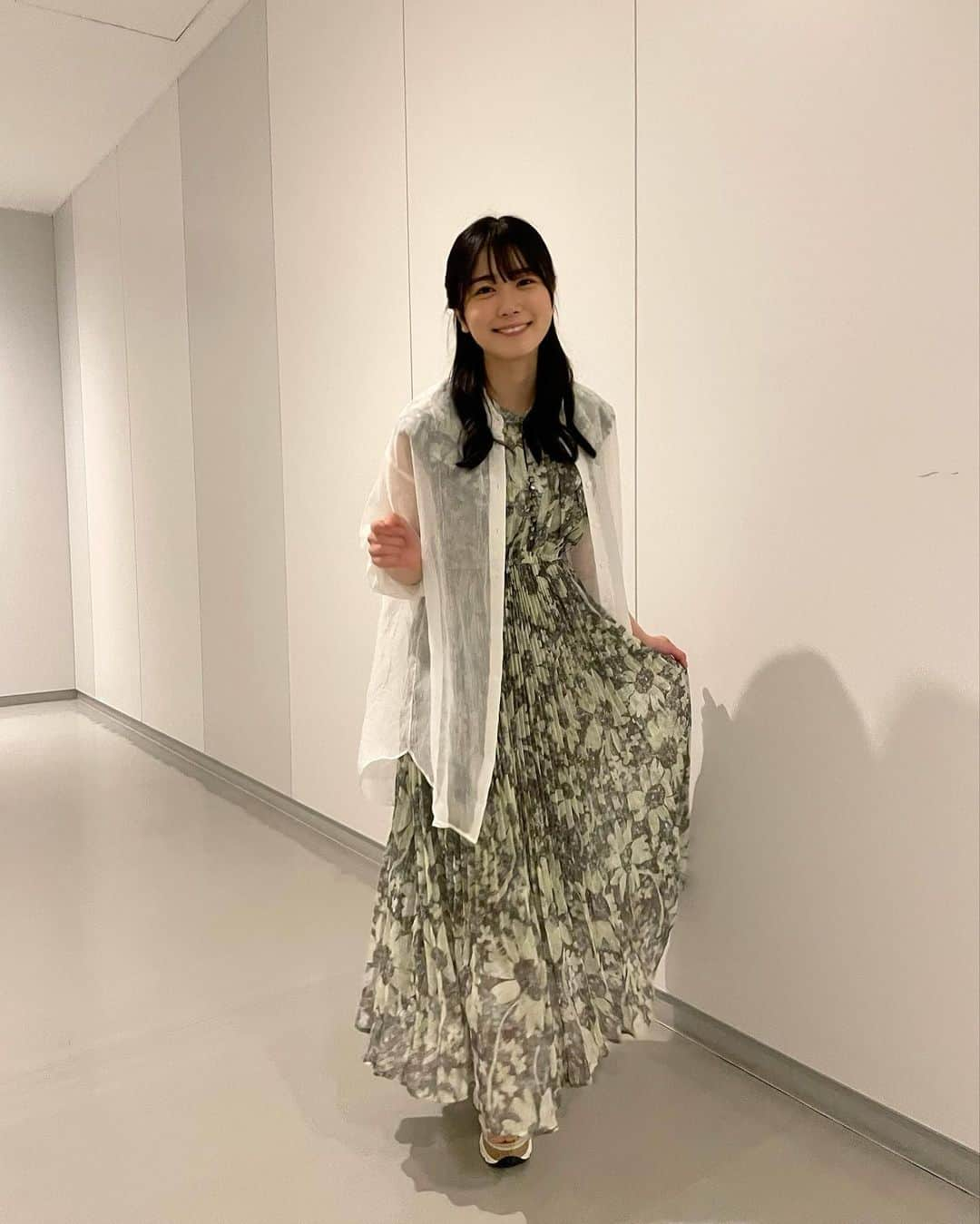 丹生明里さんのインスタグラム写真 - (丹生明里Instagram)「ミーグリ2日間ありがとうございました！  水色のニットワンピースはあやねぇさんからいただきました✨ かわいい🥰  #日向坂46 #丹生ちゃん #nibugram」7月9日 19時28分 - nibuchan_akari