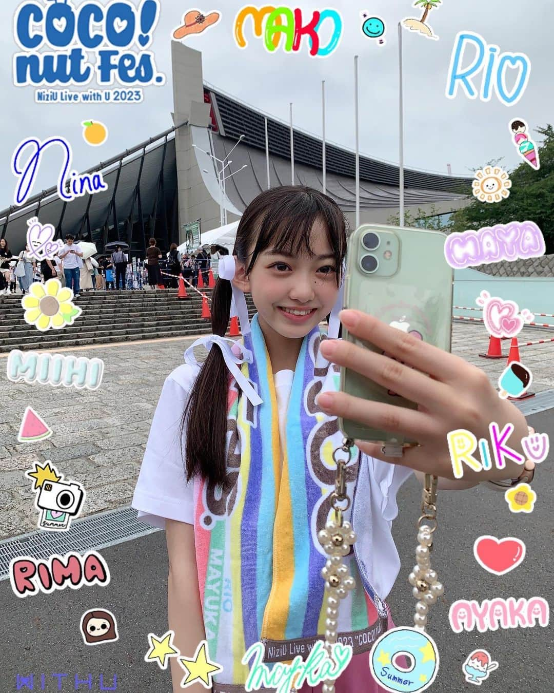 鎌田英怜奈さんのインスタグラム写真 - (鎌田英怜奈Instagram)「🐰🍞 先日、NiziuさんのLIVE #COCOnutFes に参戦してきました🥥  ネタバレしてしまいそうなので あまり上手く話せませんが、 とにかく最高の夏祭りでした🥹💗  仙台アリーナ、東京ドームと参戦してきましたが、 今回初の声出しOKで より盛り上がって熱気のあるLIVEを楽しめました🙈🎶 ちなみにミンミンとリンリンは完璧でした♡𓈒𓂂⋆͛📢⋆  私を見つけてくれた方もいたみたいで...💓 一緒に同じ空間を楽しめてそれも嬉しいです( ´͈ ᵕ `͈ )♡ グッズ交換してくださった方も ありがとうございました🐰⸒⸒  私の周りにいる人が 明日からもまた 楽しい日々を過ごせますように🫶🏻🌈  #ココ夏Fes #NiziU_tour #NiziU #WithU #代々木第一体育館 #鎌田英怜奈」7月9日 20時04分 - k_erena_ta