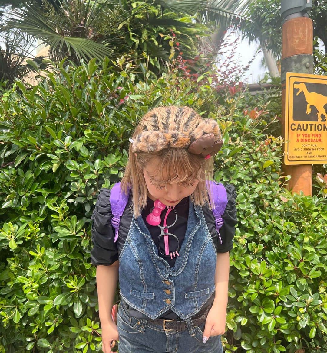 藤原虹七さんのインスタグラム写真 - (藤原虹七Instagram)「🌱  #usj#universalcode#universalstudiosjapan#kitty#kittycode#denimstyle#denim」7月9日 20時23分 - nina.of.rainbow