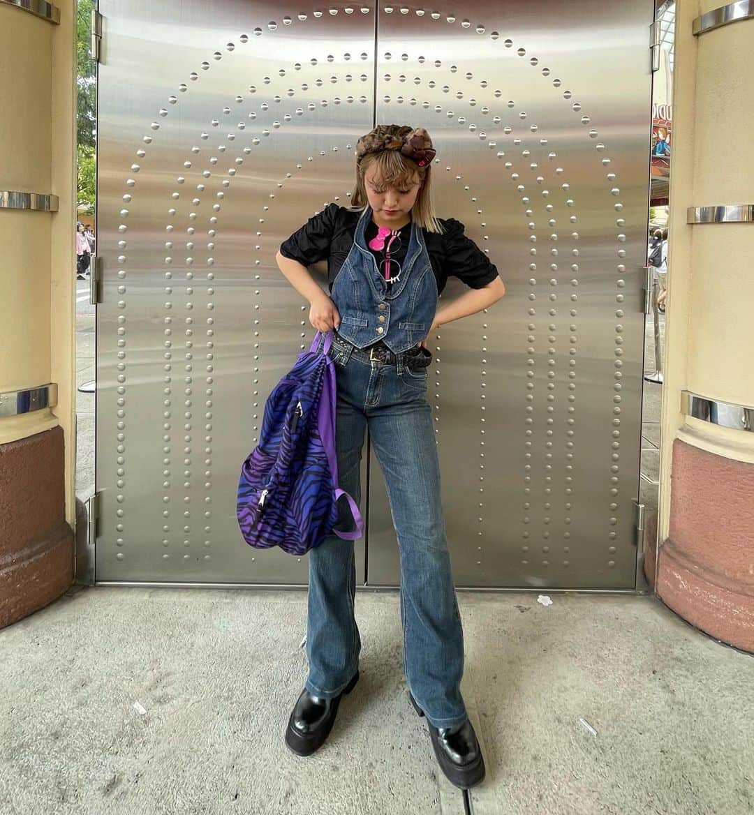 藤原虹七さんのインスタグラム写真 - (藤原虹七Instagram)「🌱  #usj#universalcode#universalstudiosjapan#kitty#kittycode#denimstyle#denim」7月9日 20時23分 - nina.of.rainbow