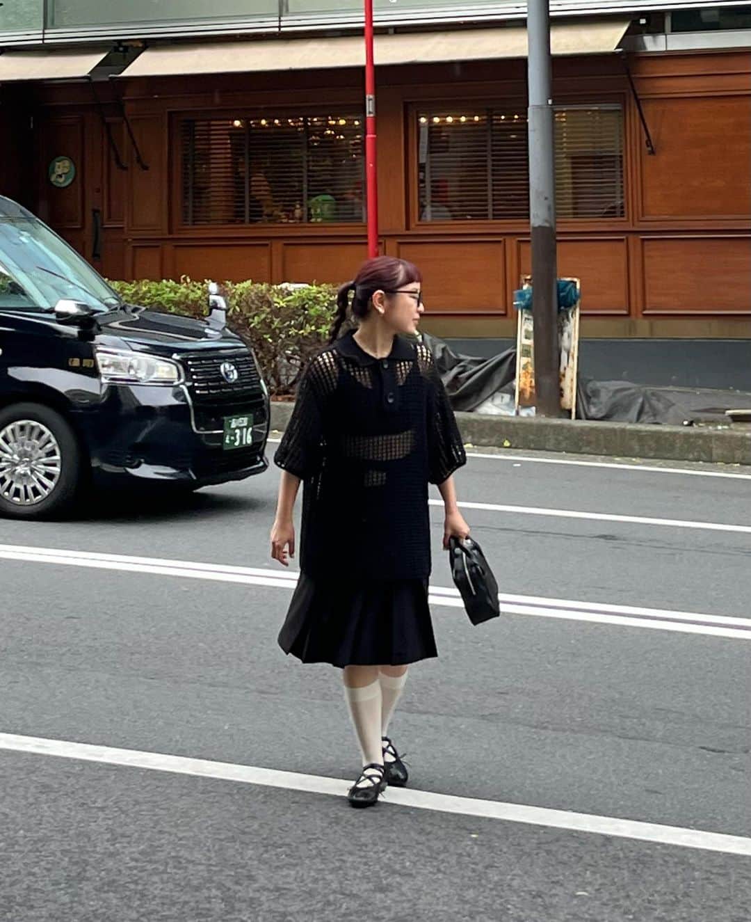 のインスタグラム：「. たまにはALL BLACKな気分❤︎」