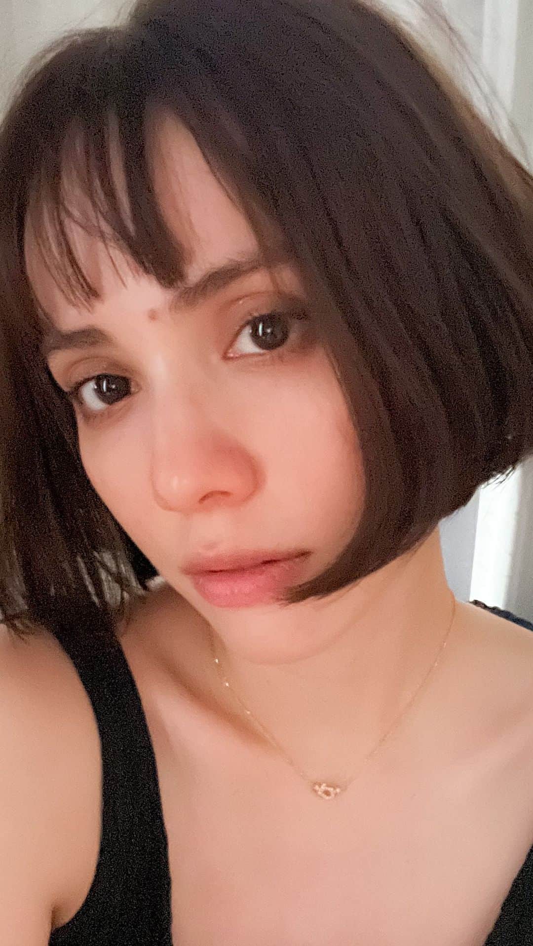 伊藤ニーナのインスタグラム：「Hair Cut Diary✂️」
