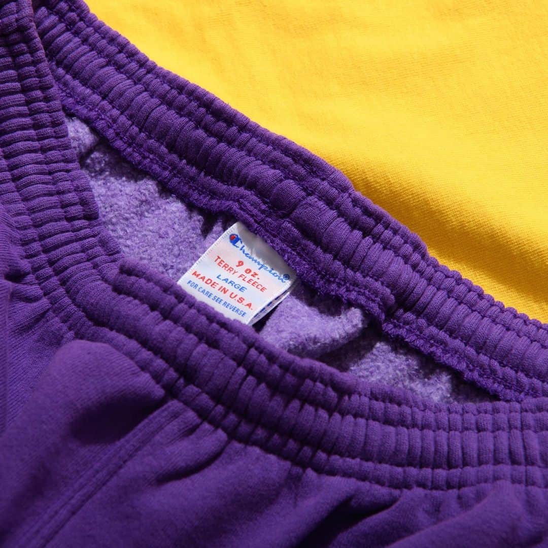 Champion Japanさんのインスタグラム写真 - (Champion JapanInstagram)「【MADE IN USA】  Item:T1011 Raglan Short Sleeve T-shirt Number:C5-X307 Color:Yellow Size:S, M, L, XL Price:¥9,790  Item:Sweat Shorts Number:C5-R501 Color:Violet Size:S, M, L, XL Price:¥13,200  #Champion  #raglan #shortsleeve #tshirt #sweat #shorts  #ラグラン #ショートスリーブ #tシャツ #スウェット #スウェットショーツ #カジュアルスタイル #カジュアルコーデ #チャンピオン #23SS」7月9日 21時00分 - champion_japan