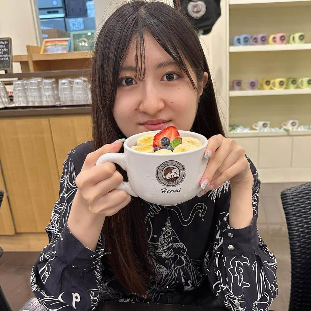 小林星蘭のインスタグラム：「すごく健康的だ……… アサイーボウルです  #アサイーボウル」