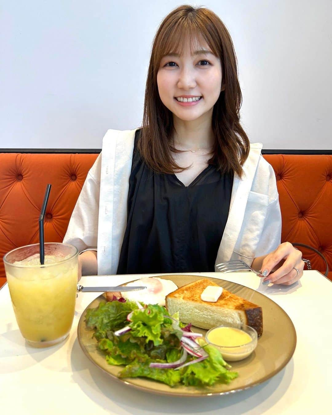 山﨑加奈さんのインスタグラム写真 - (山﨑加奈Instagram)「・ 朝活☀️  するつもりだったけど食べたの11時😮‍💨 ・ #休日の過ごし方  #朝活 #朝活カフェ #朝から元気  #髪伸びた」7月9日 21時18分 - kana_yamazaki_sbs