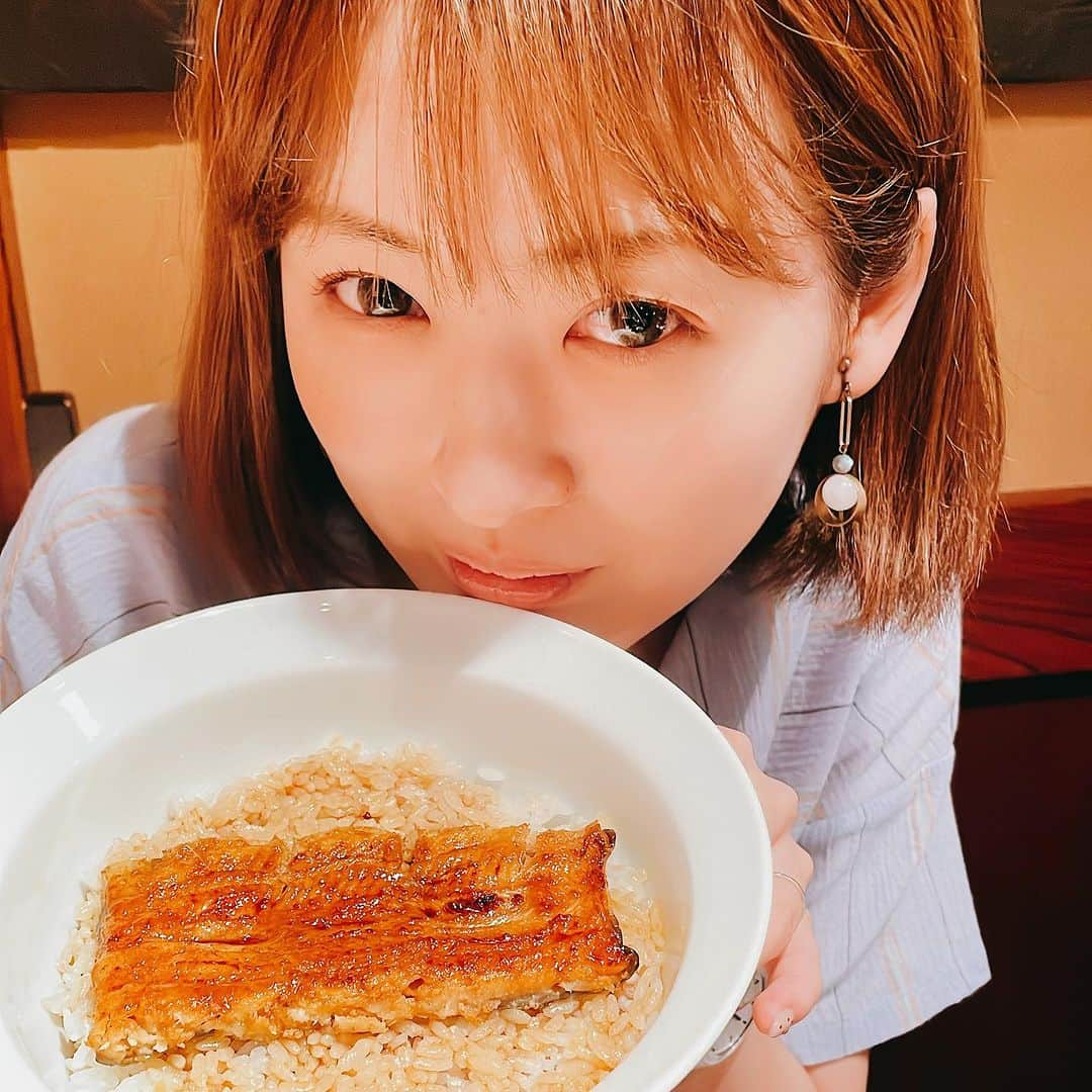 脇田唯さんのインスタグラム写真 - (脇田唯Instagram)「鰻  お誕生日当日は、 旦那さんはお仕事だったので 稽古オフの今日、 バースデーしてもらいました。  鰻！！ やったー！  #下北沢グルメ #野田岩 #下北  #うなぎ」7月9日 21時19分 - post_yui