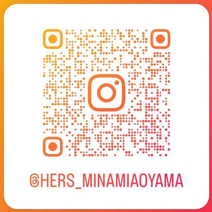 野波格さんのインスタグラム写真 - (野波格Instagram)「@hers_minamiaoyama  . HERSにも 挙式やフォトウェディング前のケアでいらしてくださる方がまた増えてきました エステティックとはまた違った リラクゼーションならではの ブライダルトータルケアをさせていただいています。 . お客様自身の"こうなりたい！"というご要望に合わせて、お一人おひとりに合わせたケアメニューを組ませていただきます  . 南青山にある隠れ家リラクゼーション 少人数制の限られたご予約で『女性限定』でお受けしてます セラピストももちろん女性のみです . 医学的要素✖️リラクゼーション . 自分の身体を知ることで、体質の改善、健康の維持、身体の不調が軽減されます . . . #aromatherapy #リラックスタイム #アロママッサージ #アロマオイル #アロマオイルトリートメント #アロマオイルマッサージ #マッサージ動画 #リンパトリートメント #リンパマッサージ #肩こり #マタニティマッサージ #顎関節症 #体質改善 #不眠 #マッサージ #南青山マッサージ #健康 #フェイシャルマッサージ #食いしばり #フェイシャル #ほうれい線 #小顔マッサージ」7月9日 21時51分 - nohatadashi