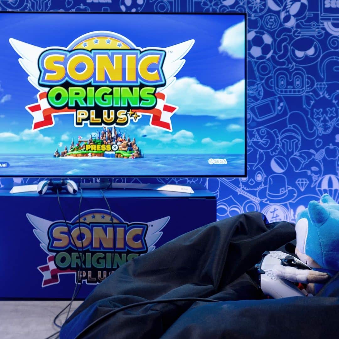 SEGAさんのインスタグラム写真 - (SEGAInstagram)「Swipe to see Sonic playing Endless Dungeon, Sonic Origins and Total War: PHARAOH!」7月9日 21時46分 - sega
