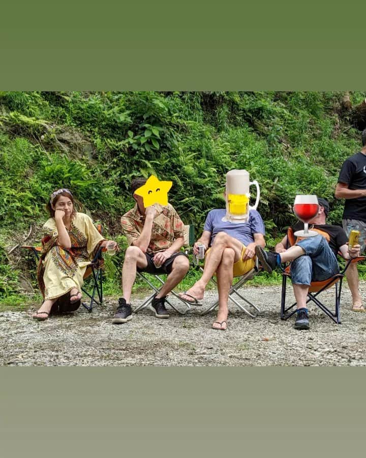 福原美穂のインスタグラム：「friends birthday party with my gang..  お酒はほどほどに。 音楽は思いっきり。  夏ですね🌞　  #summer2023 #neighborhood #birthdayparty #singing」