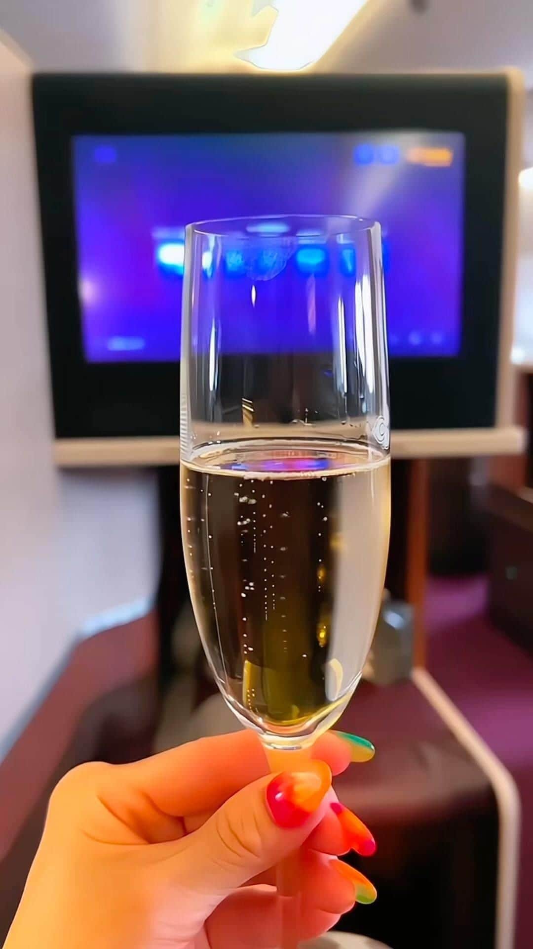 のインスタグラム：「𝙹𝚘𝚞𝚛𝚗𝚎𝚢 𝚝𝚘 𝚙𝚊𝚛𝚊𝚍𝚒𝚜𝚎 𝚝𝚘𝚐𝚎𝚝𝚑𝚎𝚛𓈒𓂂𓏸‪𓂃✈︎」