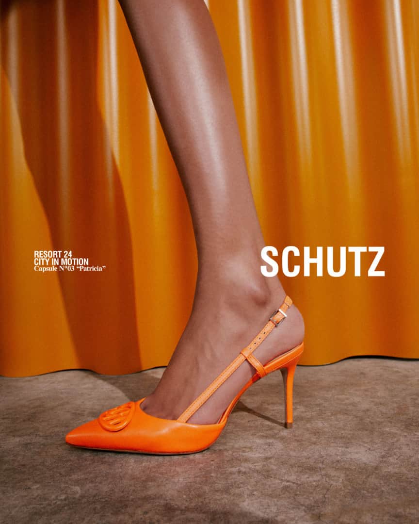 Schutzのインスタグラム：「Urban Attitude: Patrícia Pump!  #Schutz #SchutzResort24 #SchutzPatricia」