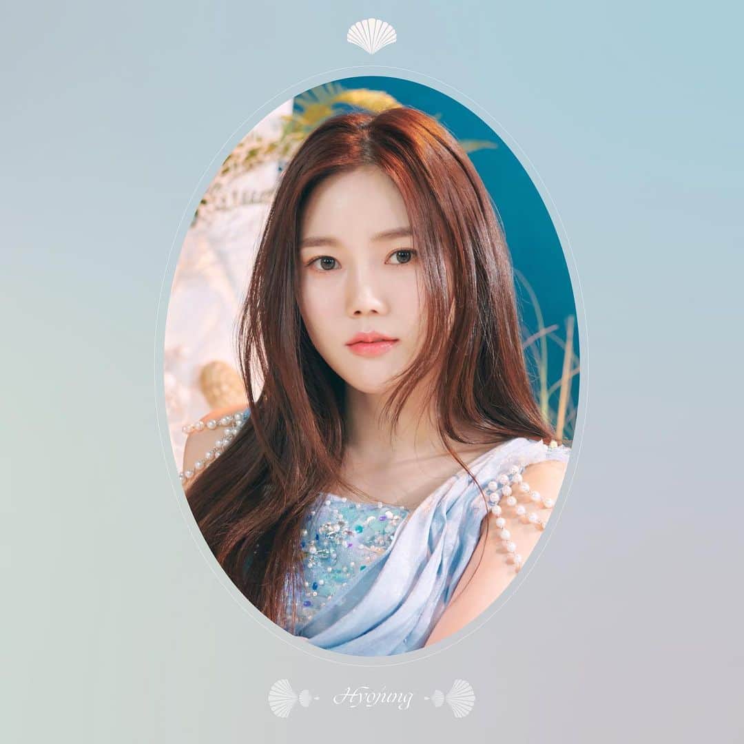 OH MY GIRLさんのインスタグラム写真 - (OH MY GIRLInstagram)「OH MY GIRL 9TH MINI ALBUM [Golden Hourglass]  CONCEPT PHOTO #Wave #효정 #HyoJung  2023.07.24 6PM (KST)  #오마이걸 #OHMYGIRL #OMG #Golden_Hourglass」7月10日 0時03分 - wm_ohmygirl