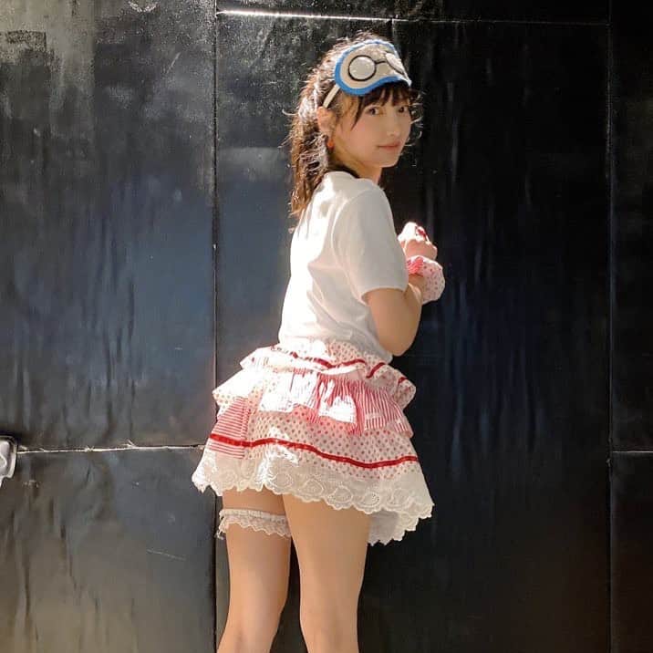 松山あおいのインスタグラム：「振り向き🍓」