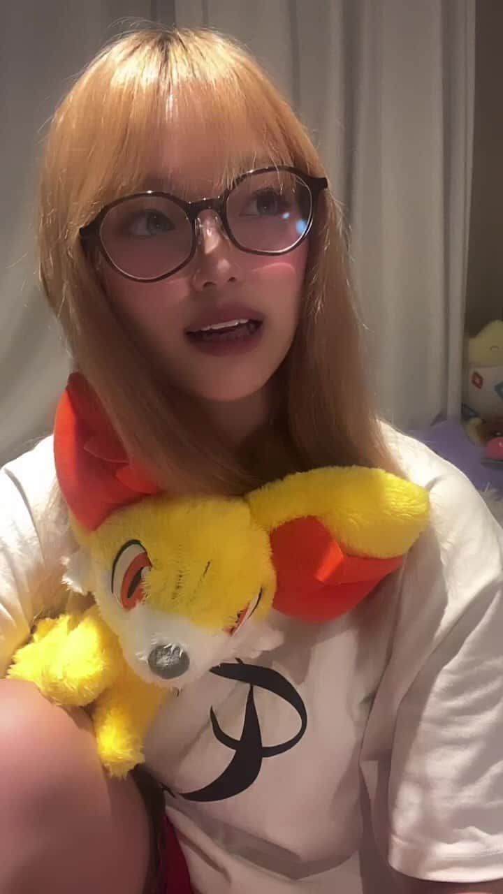 湯上響花のインスタグラム：「全肯定LIVE☘️じめじめしてるけど、心の中はいつも虹かけていこ🌈明日も一緒に楽しもうね՞ ᵒ̴̶̷̤-ᵒ̴̶̷̤՞」