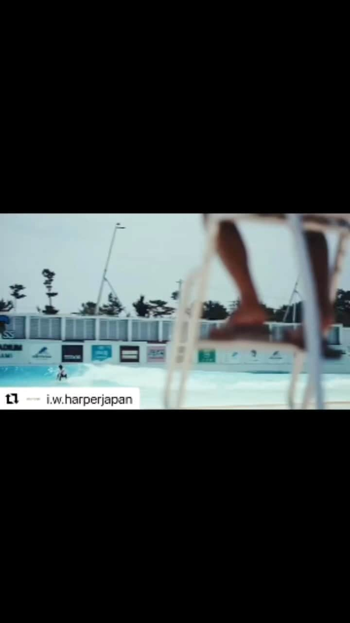 井上奈保のインスタグラム：「#Repost @i.w.harperjapan ・・・ 「第3回I.W.HARPER SURF&TURF 2023」イベントレポート  ”競い合うのではなく“自己最高”を目指す” 「第3回I.W.HARPER SURF&TURF 2023」が、2023年7月3日（月）波の日に日本初の大型サーフィンプール「静波サーフスタジアム PerfectSwellR」と「相良カントリー倶楽部」にて開催されました。  I.W.HARPER SURF&TURFは、「I’M HARPER 自己満足に、生きる。」 のブランドメッセージを体現するサーフィンとゴルフを共に楽しむ、新しいスポーツイベントです。  イベント終了後は、I.W.ハーパーソーダを片手に、お肉や海鮮のBBQを楽しんで、お互いの勇姿をたたえ合いました。  ご参加をいただいた皆様、ありがとうございました！  special thanks @静波サーフスタジアムPerfectSwell @相良カントリー倶楽部  #IWハーパー #iwharper #自己満足に生きる #diageojapan #DRINKiQ #バーボン #ウイスキー #ハーパージュレップ #ミントジュレップ #ハーパーソーダ #ハイボール #バーボンソーダ #surfandturf #PerfectSwell #相良カントリー倶楽部」