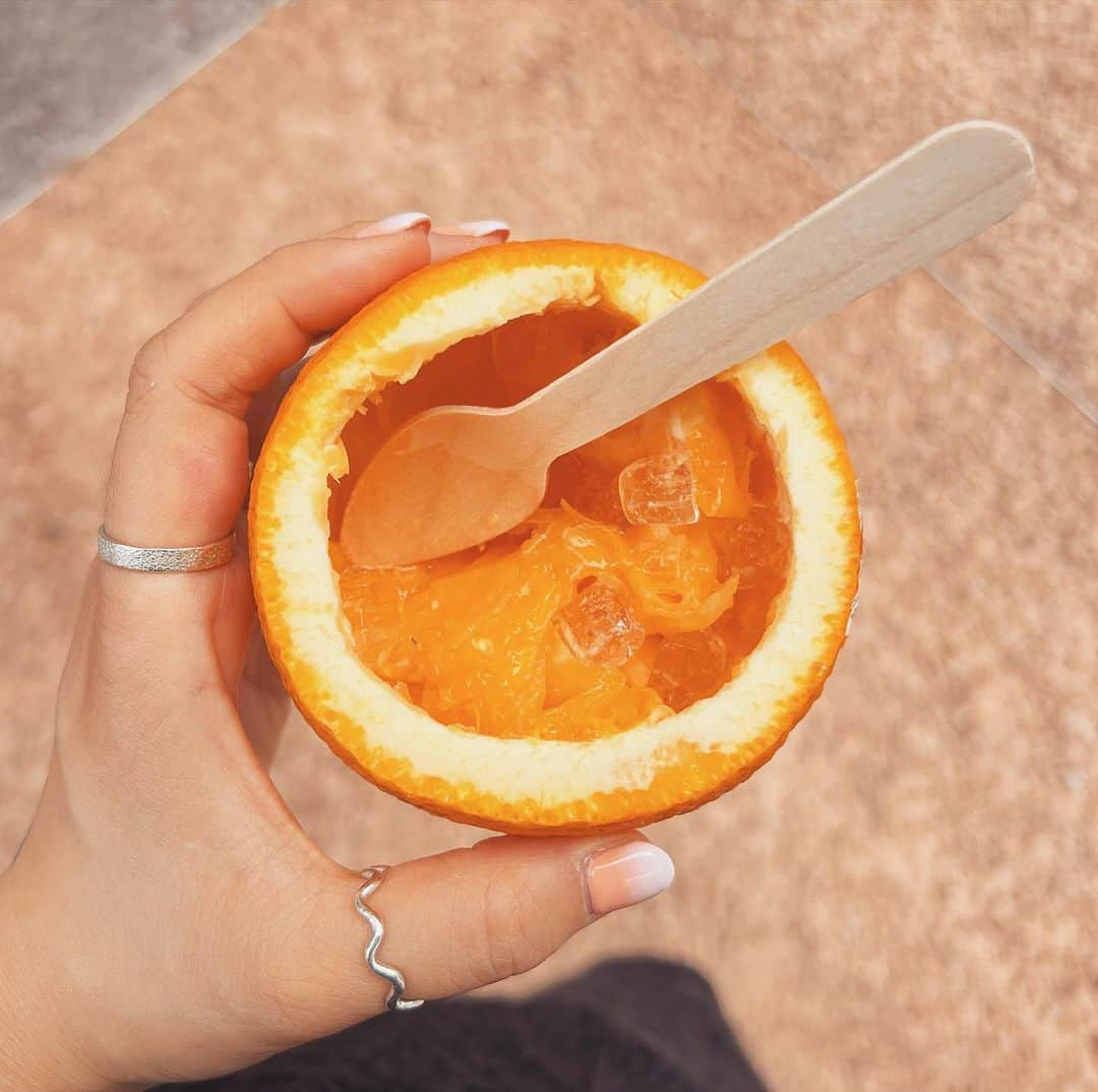 Akoのインスタグラム：「ちいさなしあわせいっぱいみつけた福井ありがとう🍊」