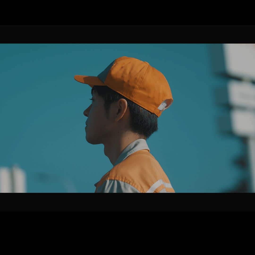 碓井将大のインスタグラム：「<WORK> LIXIL Corporation LIXILブランド 「いつもを、幸せに。」 リクシルのひと つくる、つなぐ、とどける 製品をつくり、お客さまへつなぎ、おうちへお届けする。リクシルスタッフがそれぞれの思いを語ります。  "インテリア 須賀川工場"  Dir/ Masahiro Usui   Cinematographer/ Yusuke Kawaguchi @yusuke.kawaguchi.142　 2nd/ Kosei Manabe @kosei49  Music/ Shinpei Fukushima @shinpei322  Prod/ Eiji Kin @eiji_kin   Production/ Rienge inc. PIWinc. @piw.inc   #lixil #リクシル #インテリア #interior #materials #interview #movie #cm #ad #producer #director #music #piw」