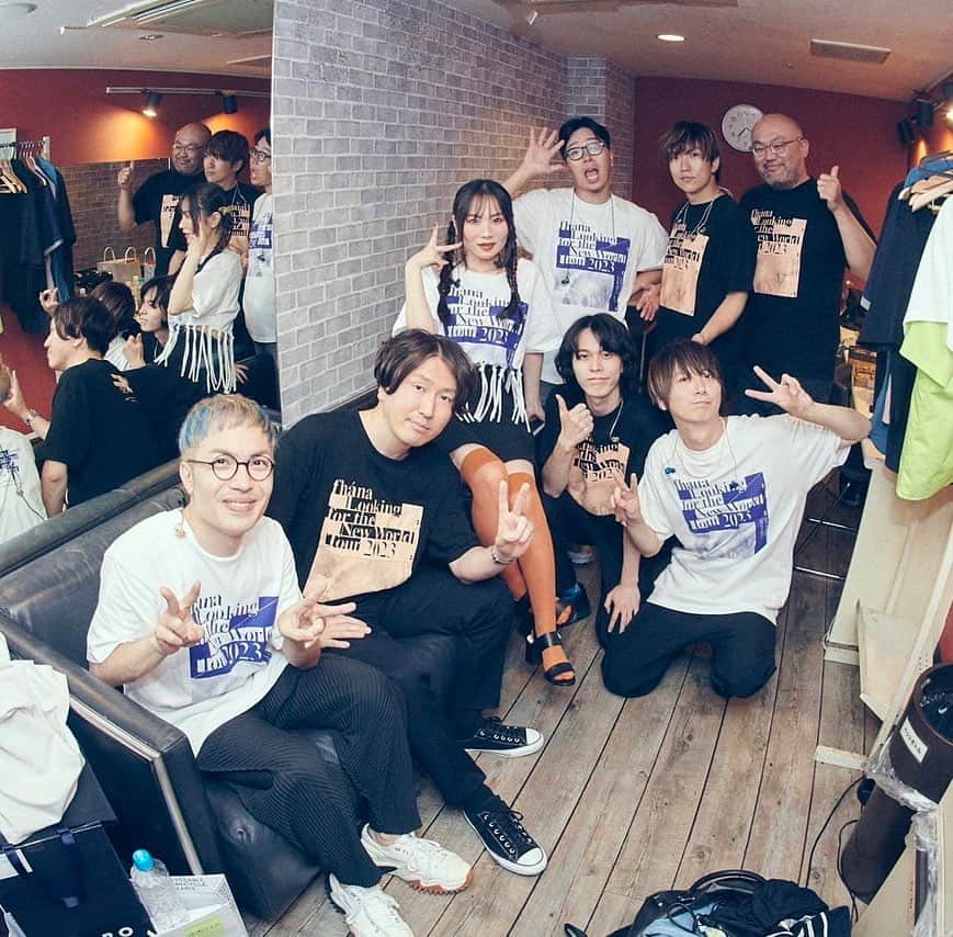 towanaのインスタグラム：「そしてファイナルも最高だったメンバーたち🏜️🌞🌵 #fhánaLNW」