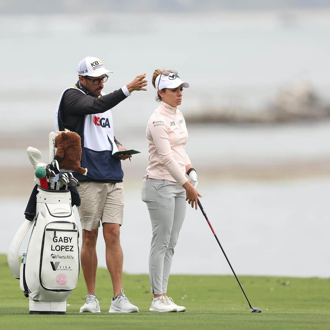 ギャビー・ロペスさんのインスタグラム写真 - (ギャビー・ロペスInstagram)「@pebblebeachresorts thank you for a phenomenal week ❤️ @usga big thank you  Solid T27 @uswomensopen  Thank you to my team and family for your endless support, push, belief and love vamos 👊🏼  ———-  Una semana muy especial en Pebble Beach, quiero agradecerle a mi equipo de trabajo y mi familia todo su esfuerzo, trabajo y confiar en mi.  Vamos 👊🏼」7月10日 10時24分 - gabylopezgolf