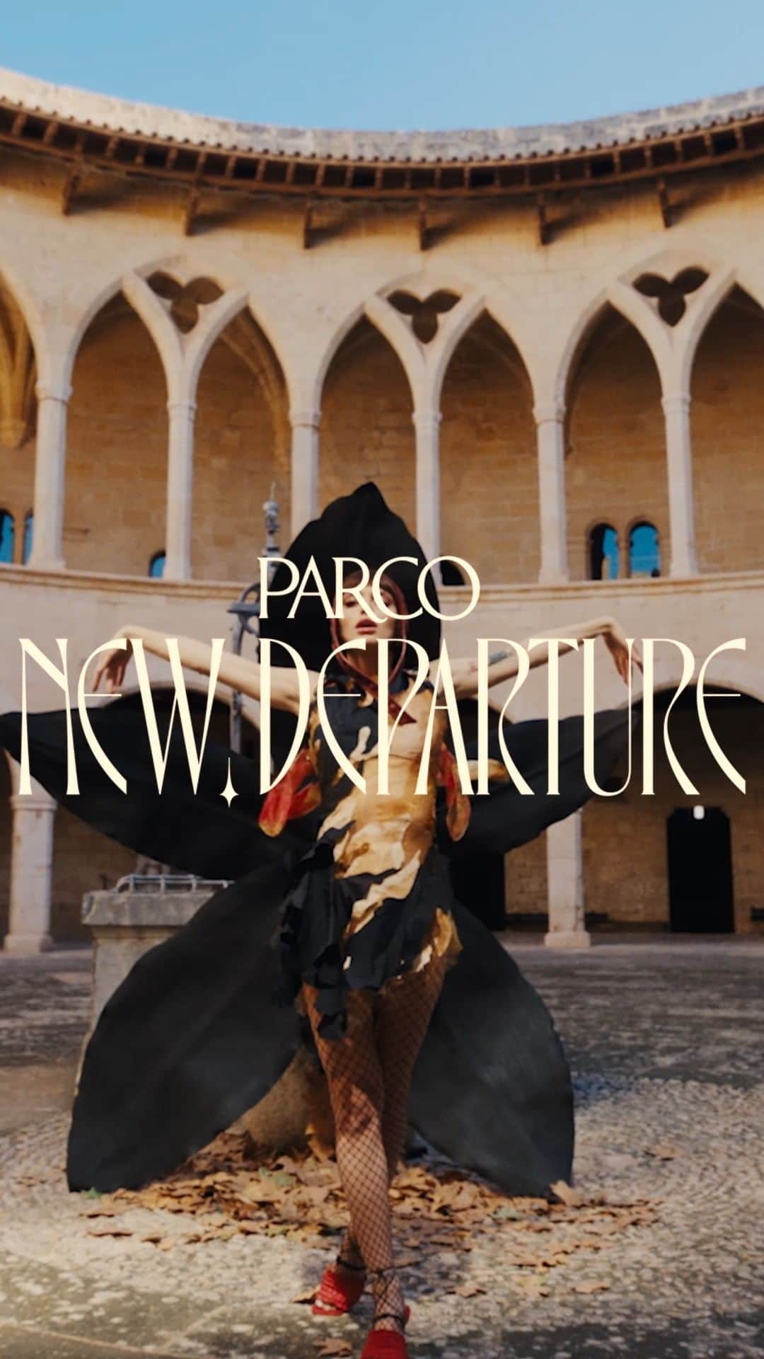 吉祥寺PARCOのインスタグラム：「PARCO 2023 AW SEASON /AUTUMN ---------------------------- NEW DEPARTURE  季節の美しさを謳歌するトンボ。 生きるために働きつづけるアリ。 二人は出会い、新しい世界に旅立ちます。  四季を通して紡がれるのは、 窮屈さを乗りこえ、新しい道をさがす物語。 わかり合い、与え合うことで見つかる、美しい世界。  そこで出会う刺激とインスピレーションが、 人生にみずみずしく彩りをそえる。  いま、新しい出発を祝福しよう。  ----------------------  パルコの2023年AWシーズン広告 AUTUMNが7月10日（月）公開されました。 クリエイティブディレクターには、2023SS Diorキャンペーンムービー『a baroque dream』やHarry Styles 『As It Was』のMVを手掛けた気鋭映像監督 Tanu Muino（タヌ・ムイノ）をSSシーズンに引き続き起用しています。  　2023年シーズン広告で描かれるのは、『トンボとアリ』*（*『アリとキリギリス』のウクライナ版）をモチーフに、春夏秋冬４つの季節を通して紡ぐ物語です。 1月に公開されたSSシーズン広告では美しい自然とモダンな建造物の中で季節を謳歌するキャラクターたちの姿が、今回公開されたAWシーズン広告では、ひとりぼっちになったトンボがアリと出会い、互いに持っていなかったものを与え合い、新しい世界に飛び出す姿が描かれており、SS・AWを通して約5分間の一つの物語が完結しました。  　さらに広告内の衣裳では、VELDON SALIM（ヴェルドン サリム）やIBRAHIMA GUEYE（イブラヒマ ゲイエ）など、世界的に注目を集めるアップカミングなブランドを使用。パリ、ロンドンからウクライナ、ジャカルタ、セネガルまで様々なルーツを持つファッションが物語を鮮やかに彩ります。また2023年のトレンドファッションであるシアー素材を用いたセンシュアリティスタイルや、トレンドカラーのチョコレートブラウン、レッドなどを取り入れ、ファッションの楽しさを表現しました。  https://parco.jp/style/  #パルコ #PARCO #newdeparture #tanumuino #タヌムイノ #AutumnWinter #AW #広告 #アート #クリエイティブ #2023 #2023AW #2023AUTUMN #Fashion」